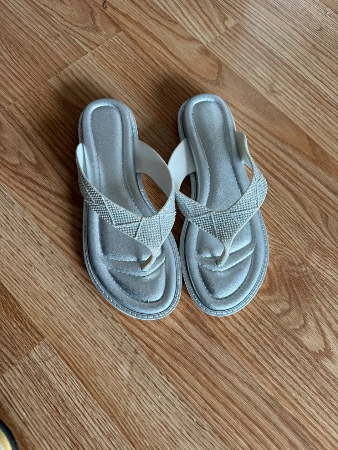 Silver Flip Flops - Size 8