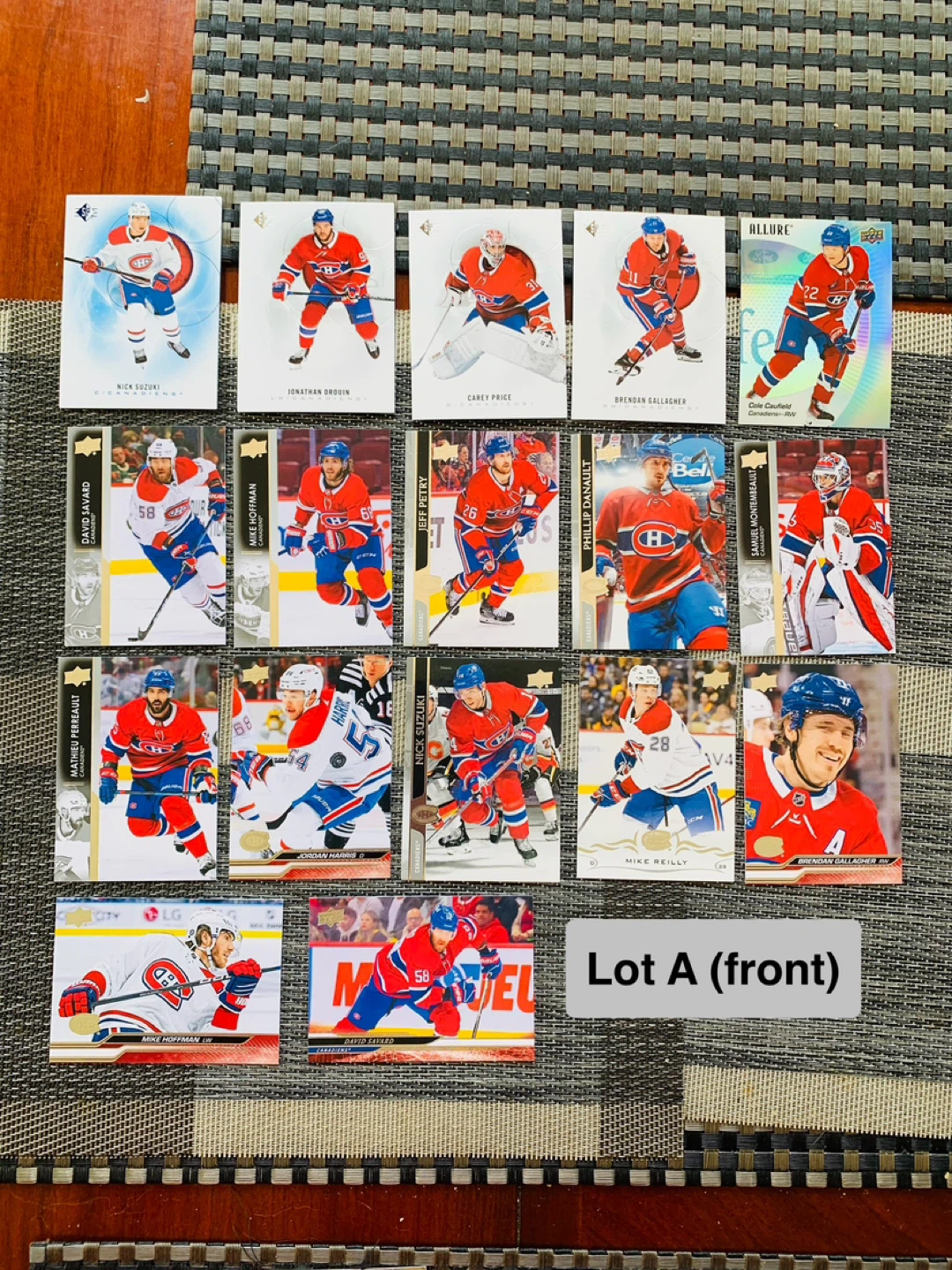 MTL Canadiens Lot of 17 Upper Deck Hockey Trading Cards - photo 2
