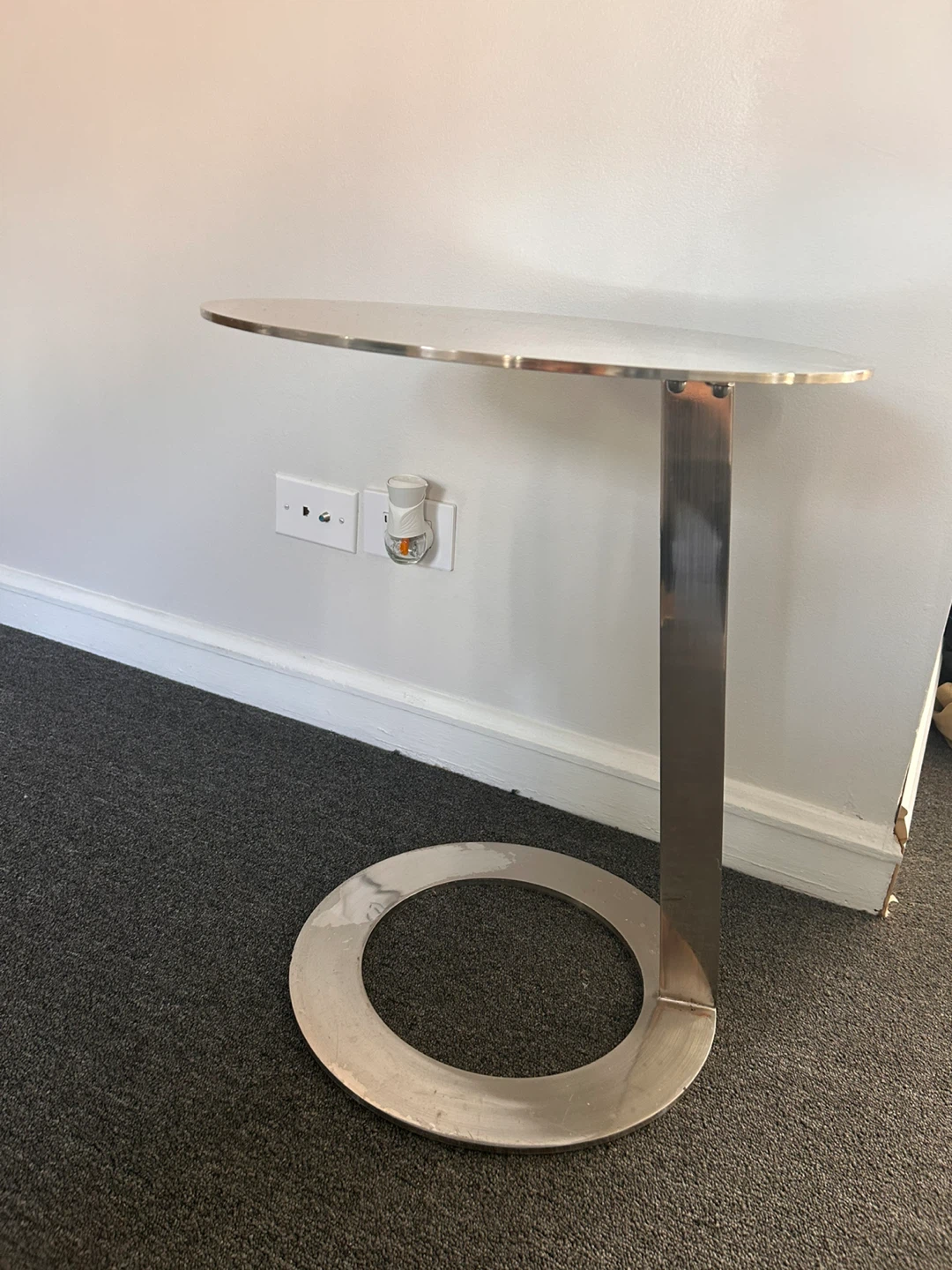 Silver Metal Side Table - 18" Diameter - photo 2