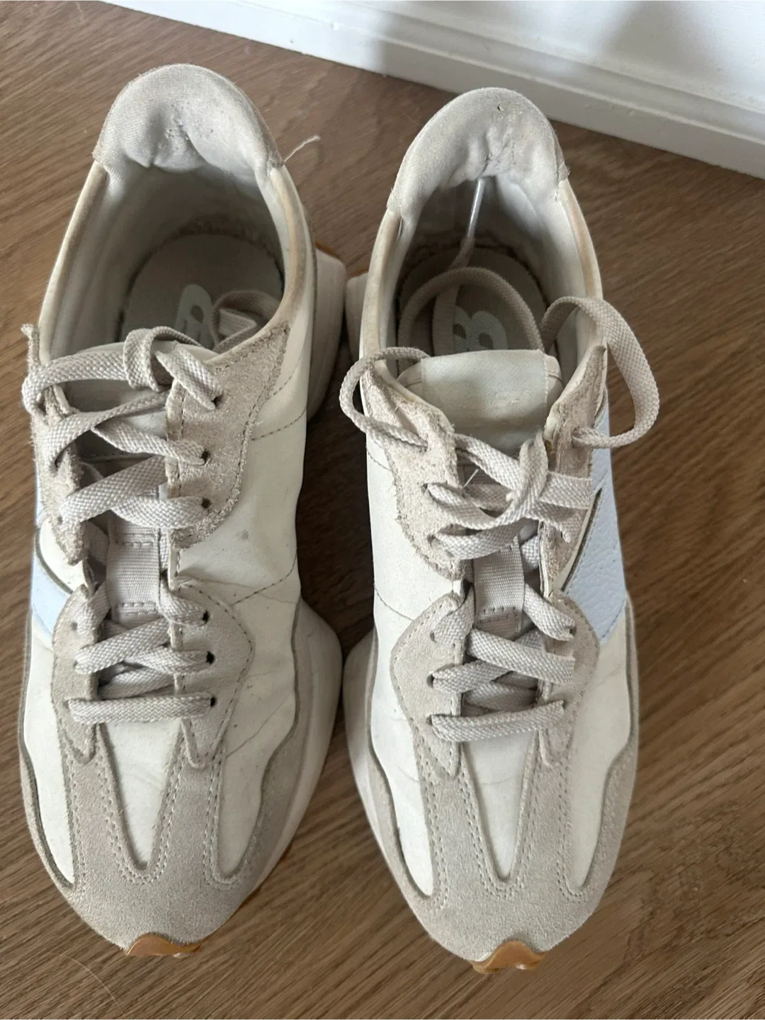 New Balance 327 Sneakers image indicator(3)