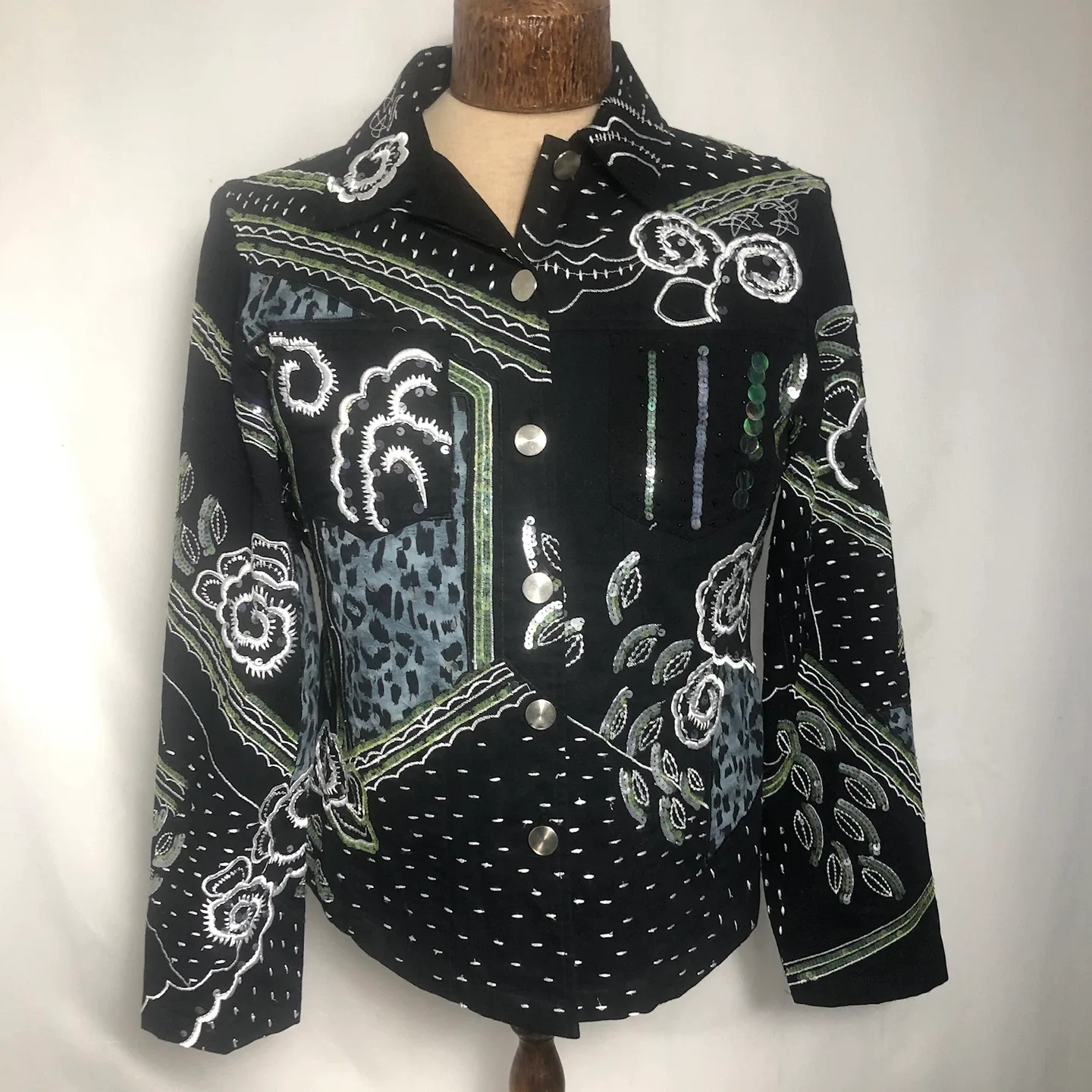Women’s Embellished Black Jacket. Size 10.