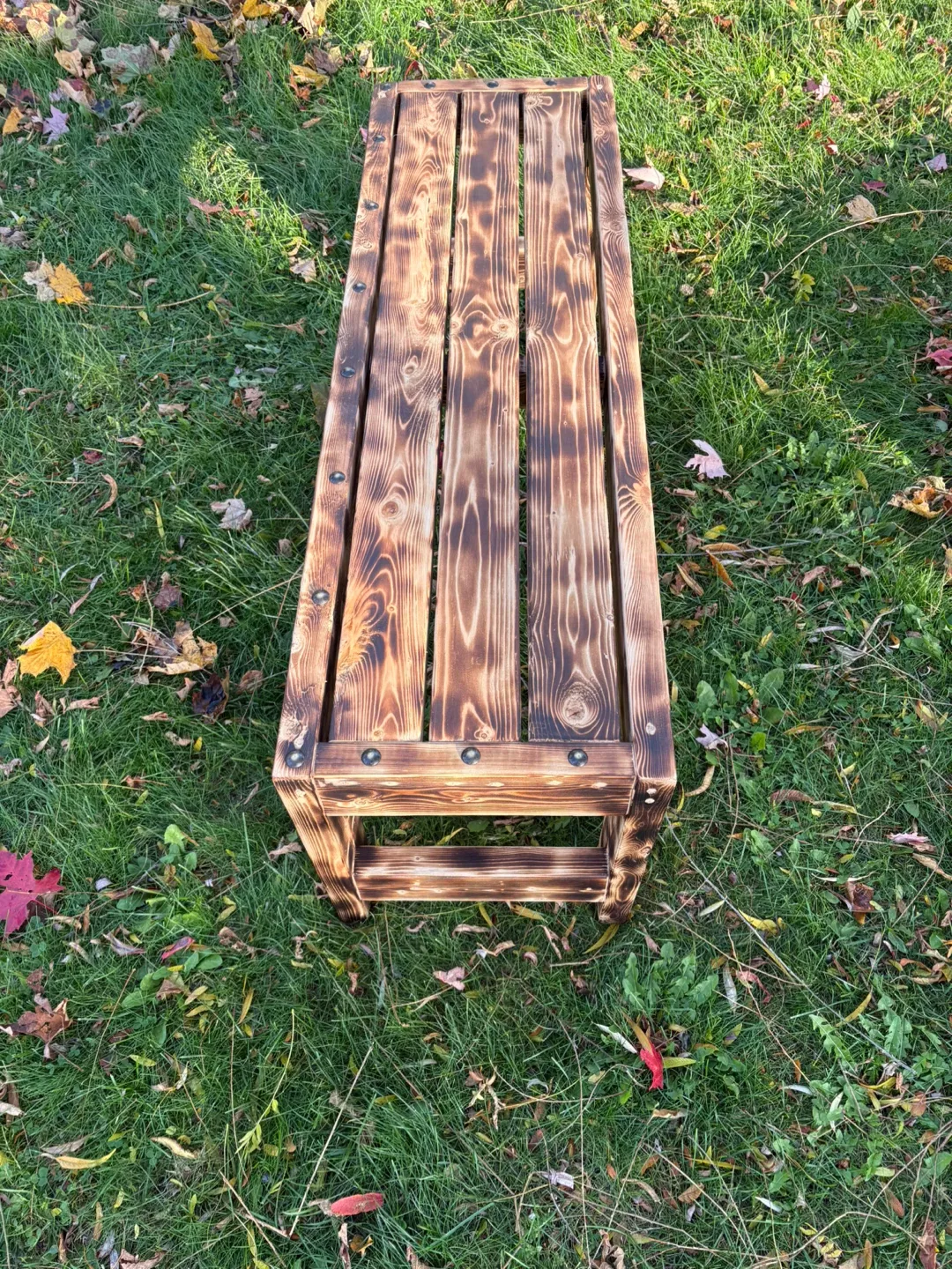 Wooden Bench image indicator(4)