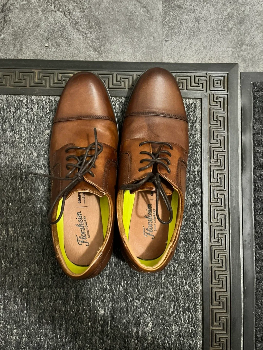 Florsheim Comfortech Cap Ox Brown Shoes - Size 9 image indicator(4)