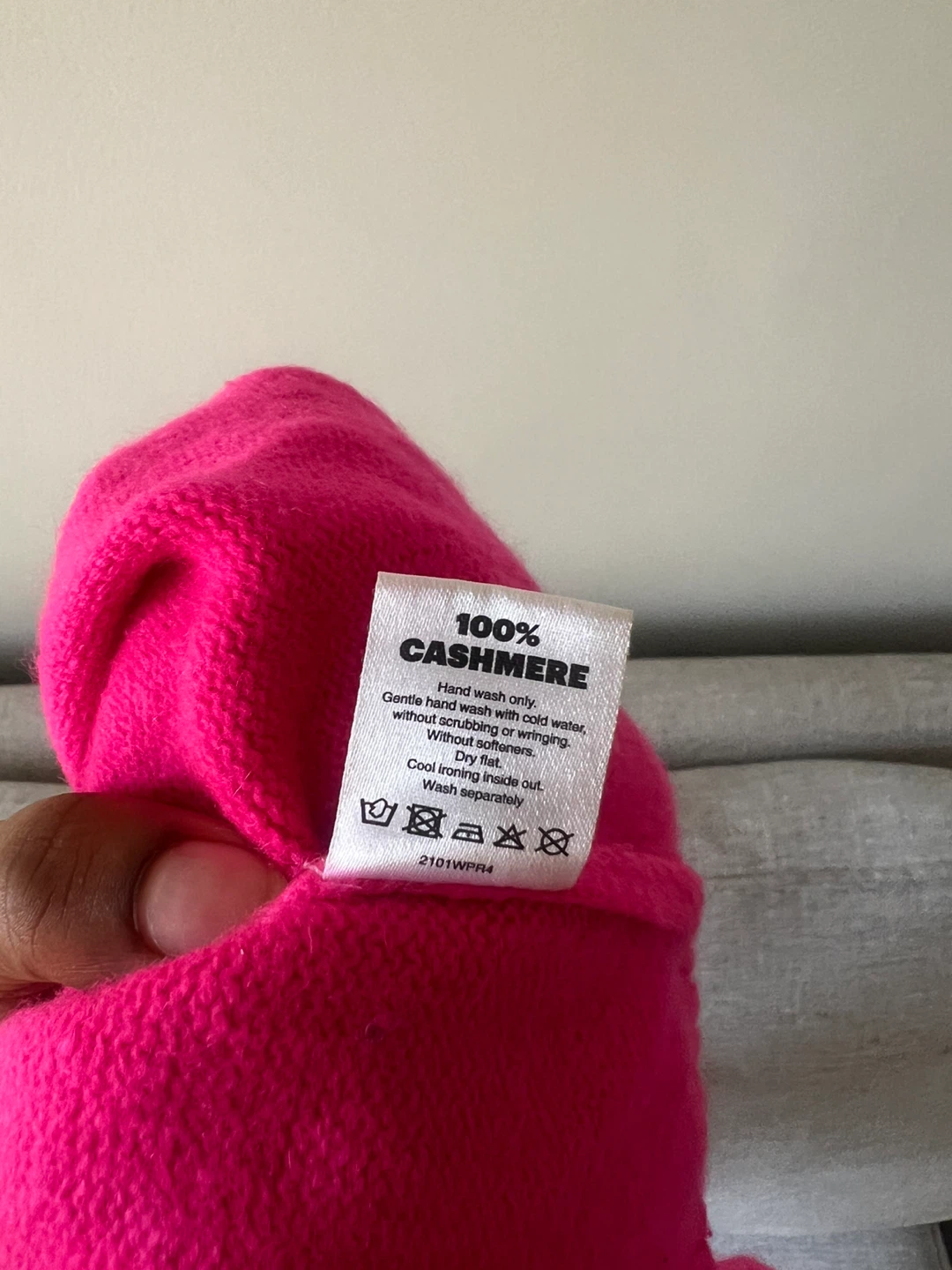 Pink Sweater - From Future 100% Cashmere - photo 3