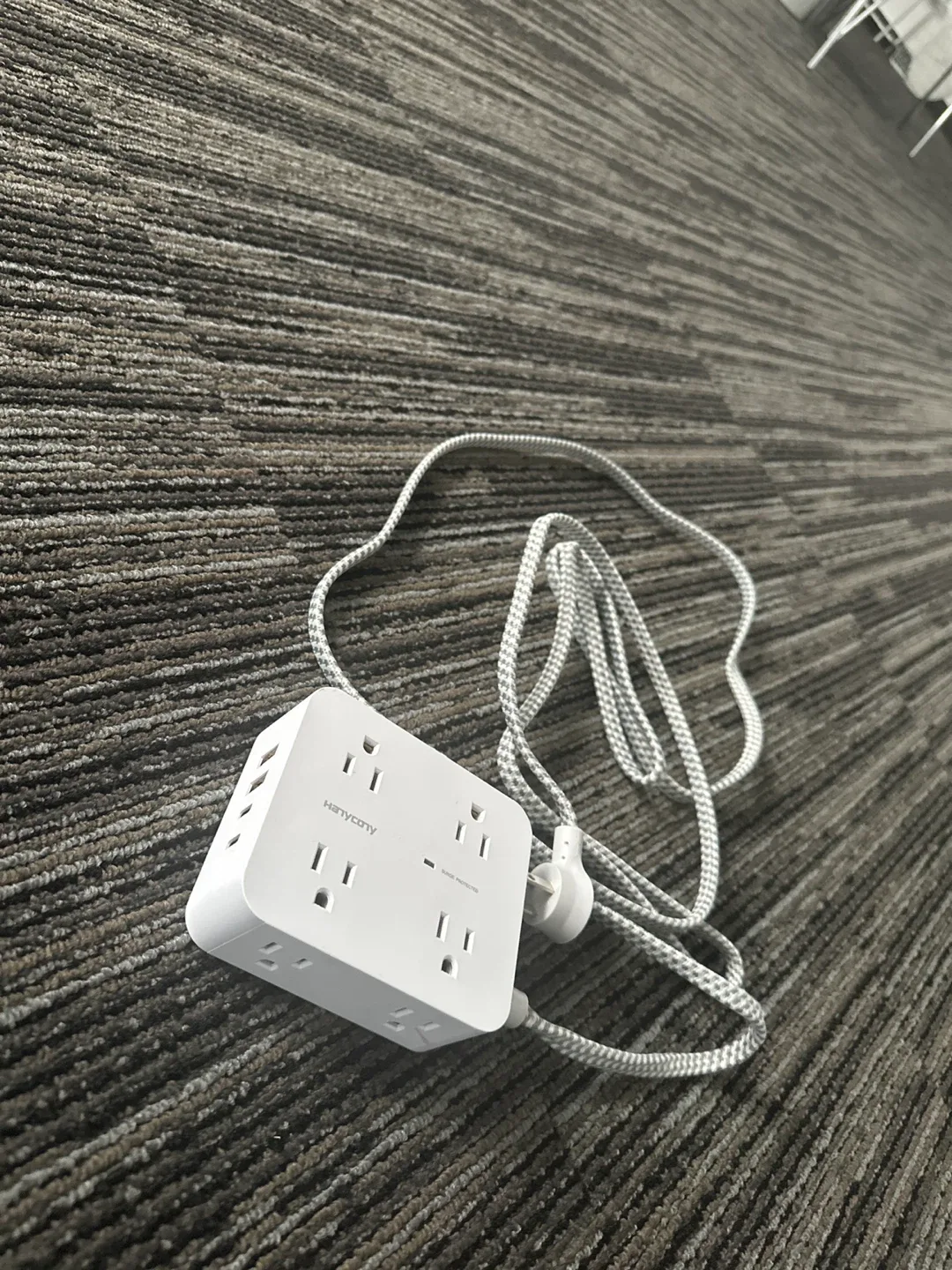 Hanycony Power Bar Surge Protector image indicator(5)