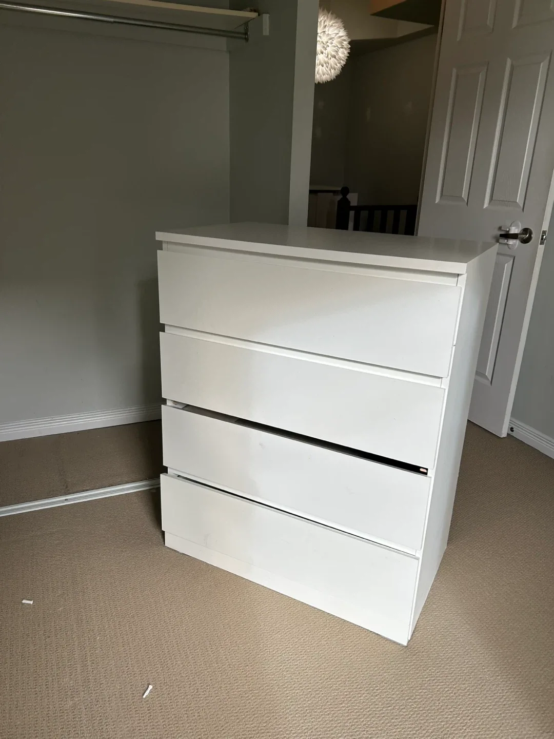 White 4-Drawer Dresser