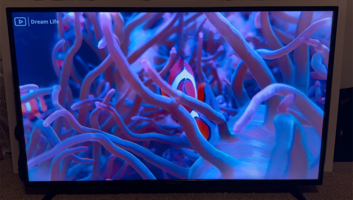 50” 4K Smart TV - photo 2