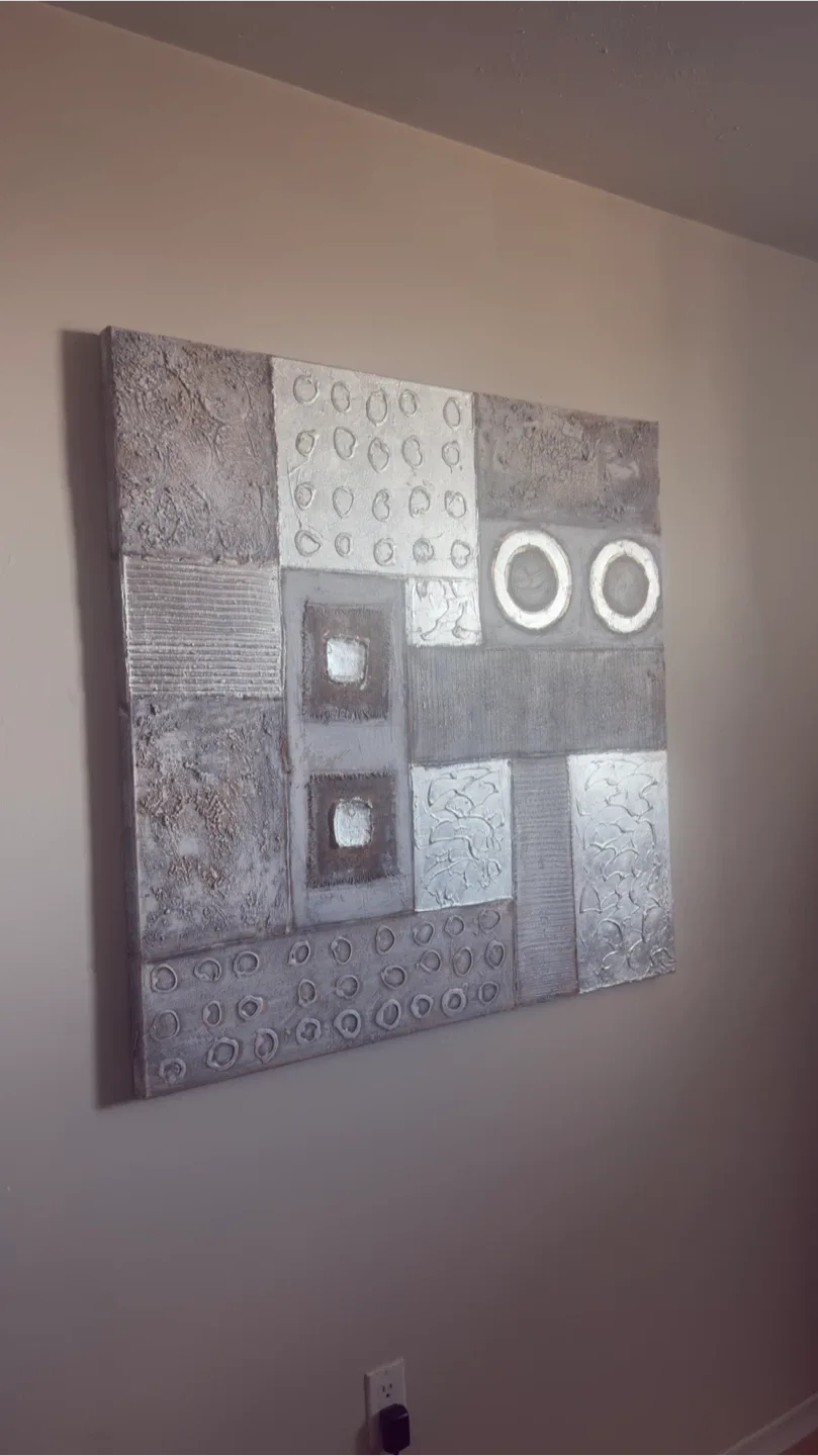 Textured Silver Wall Art image indicator(2)