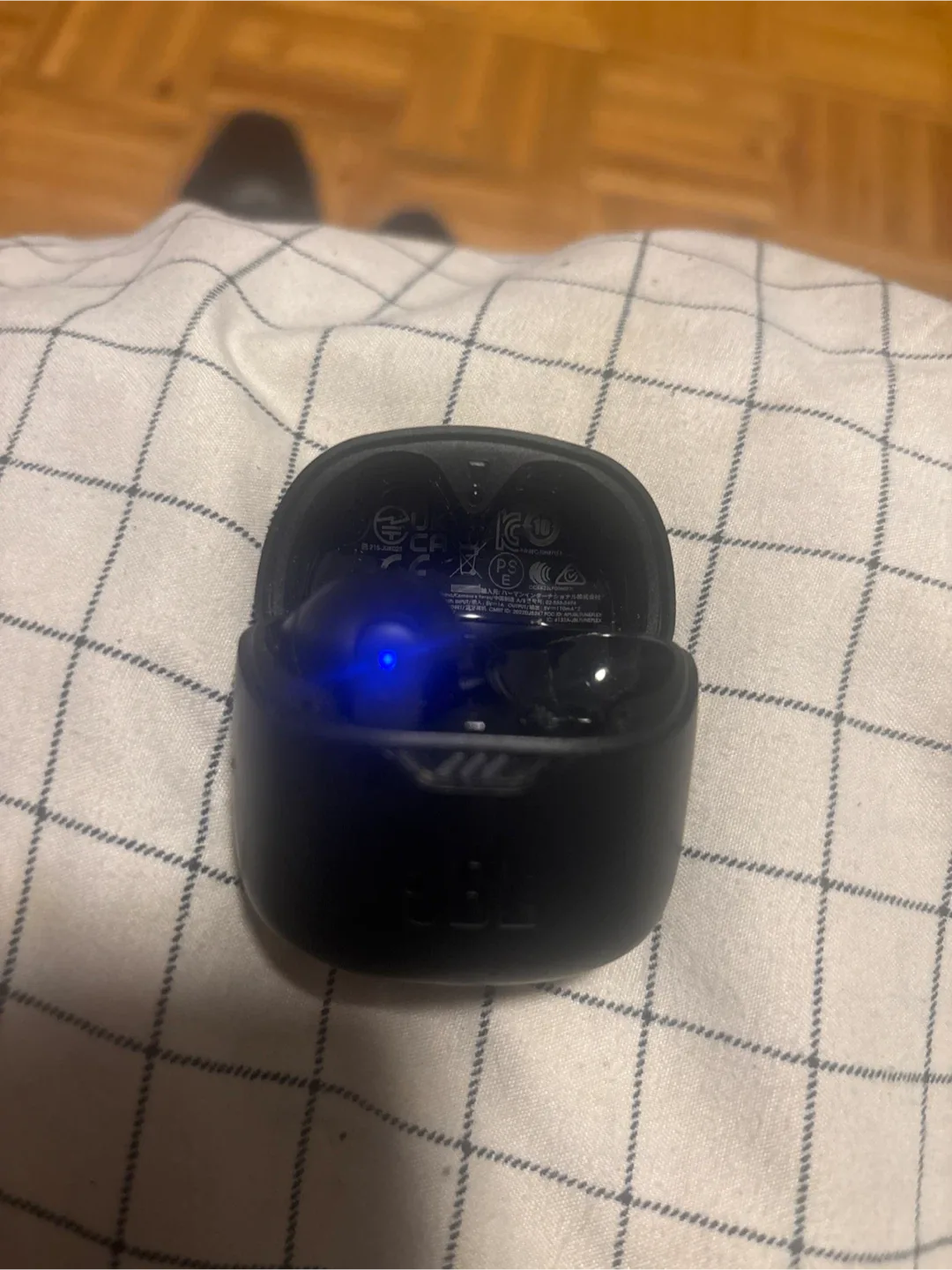 JBL Wireless Earbuds - Black image indicator(2)