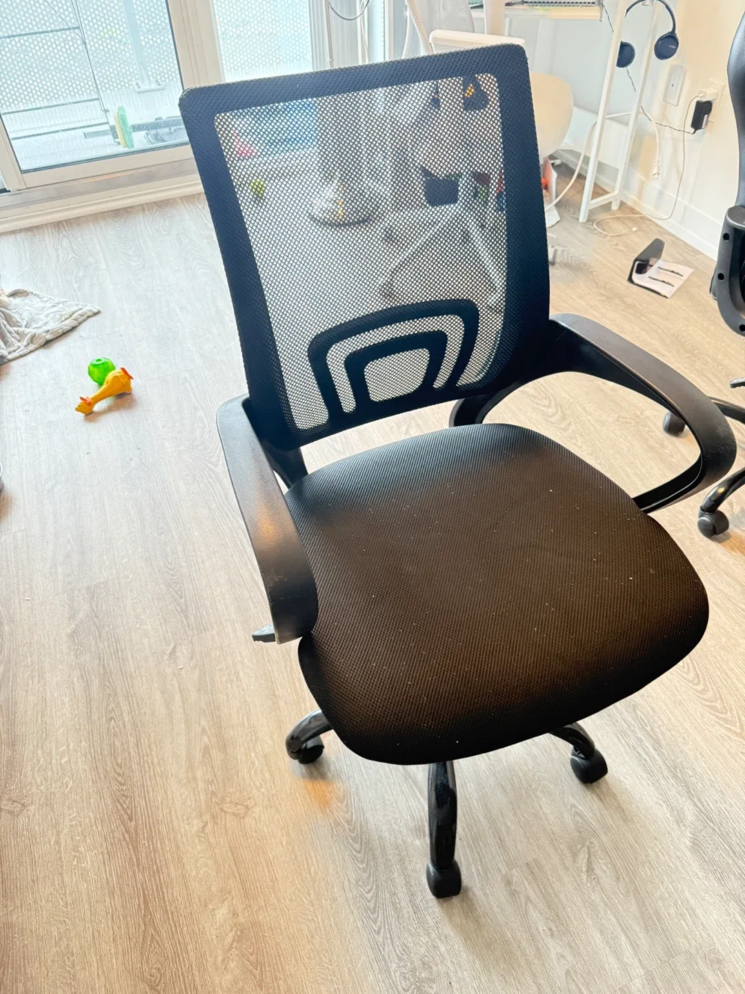 Black Mesh Office Chair image indicator(2)