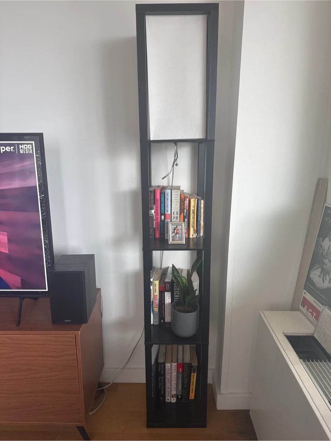 Black Shelf Lamp