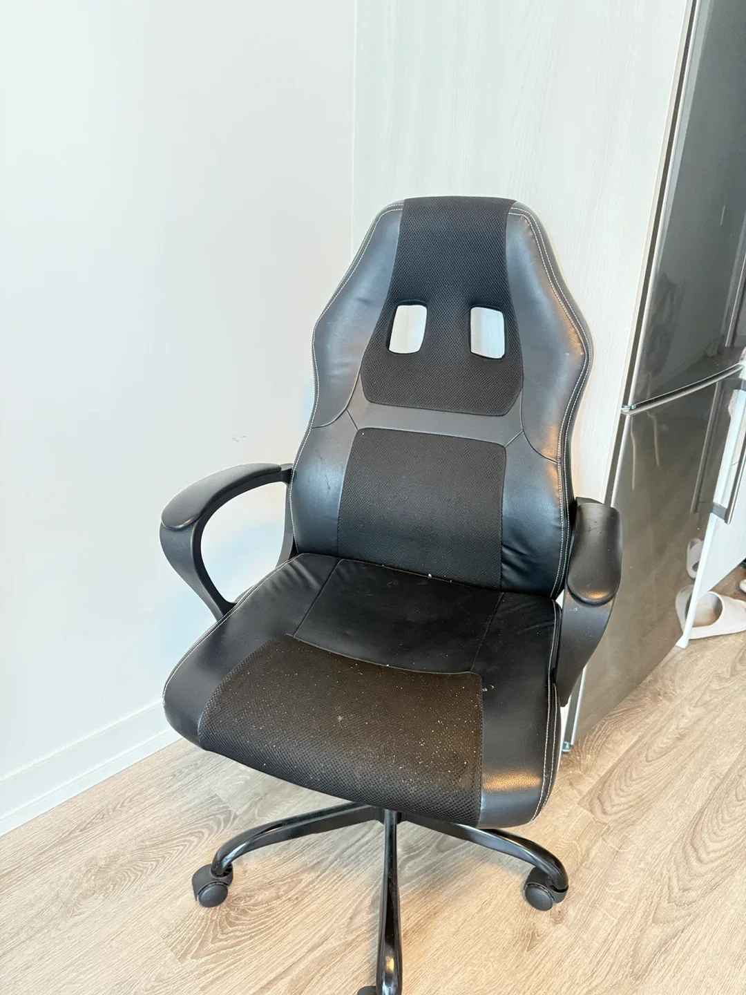 Black Gaming  – Great Dea image indicator(2)