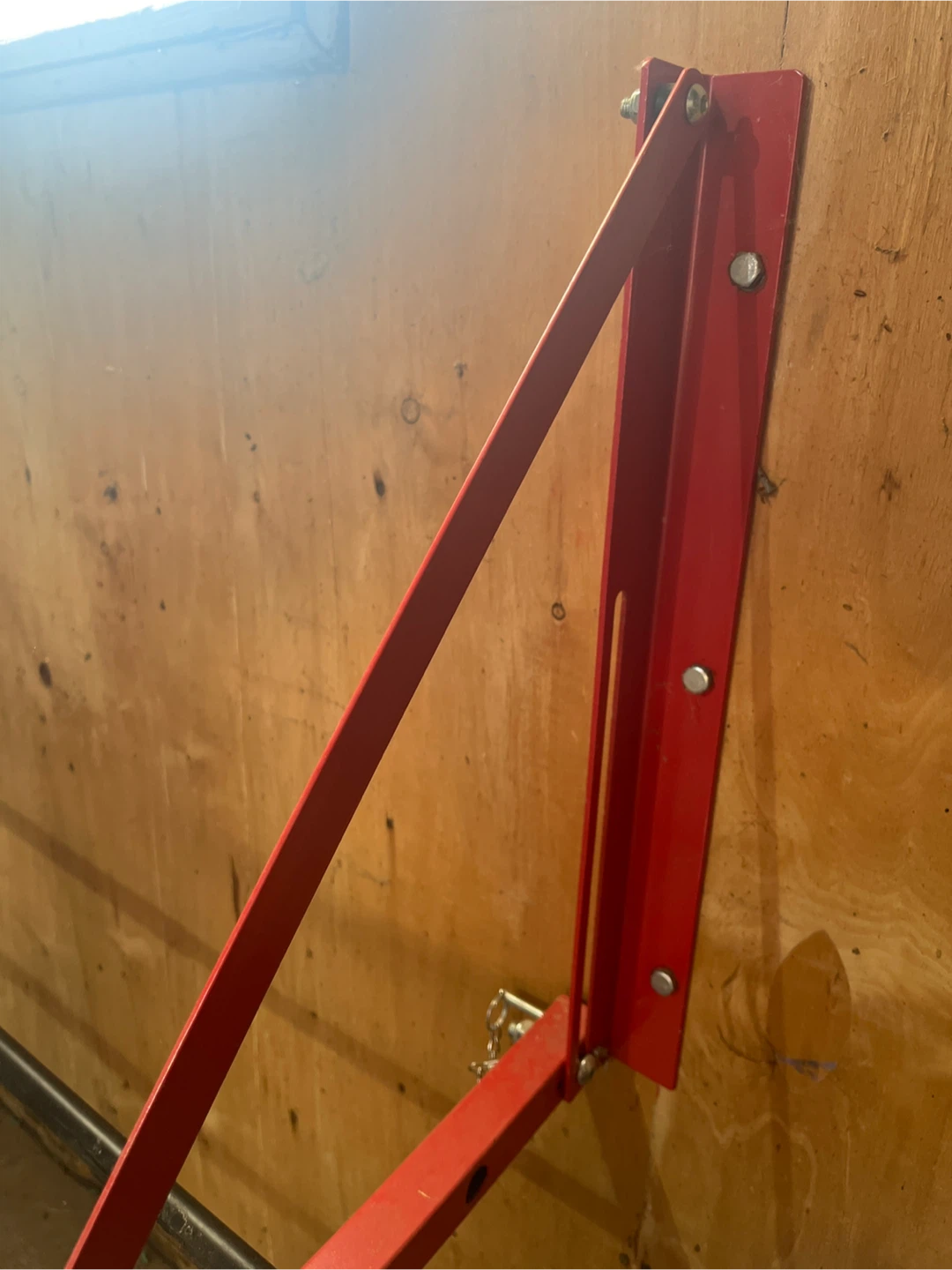 MotoMaster Foldable Wall-Mounting Tire Rack - photo 3