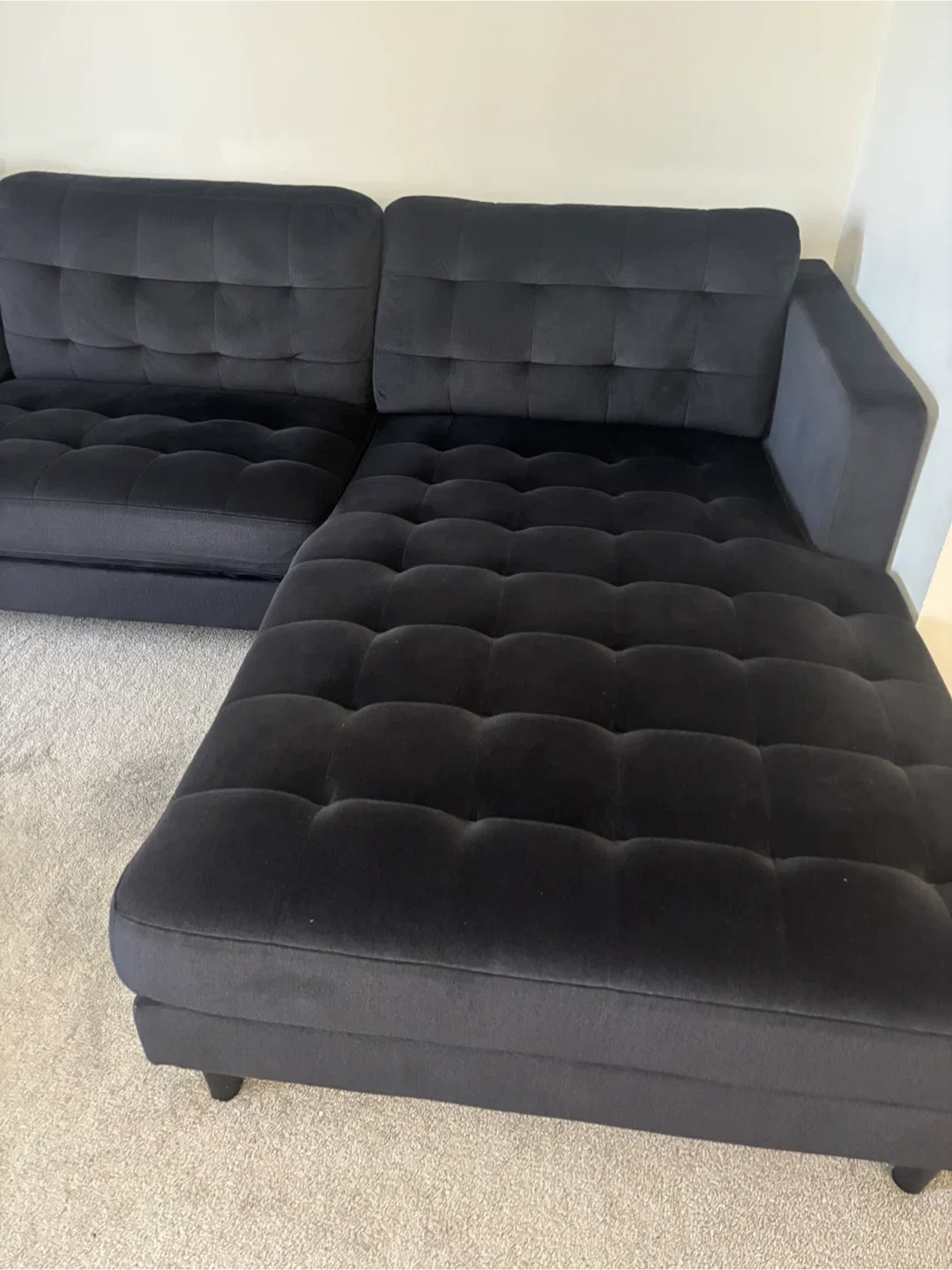 L shaped Sectional Sofa image indicator(4)