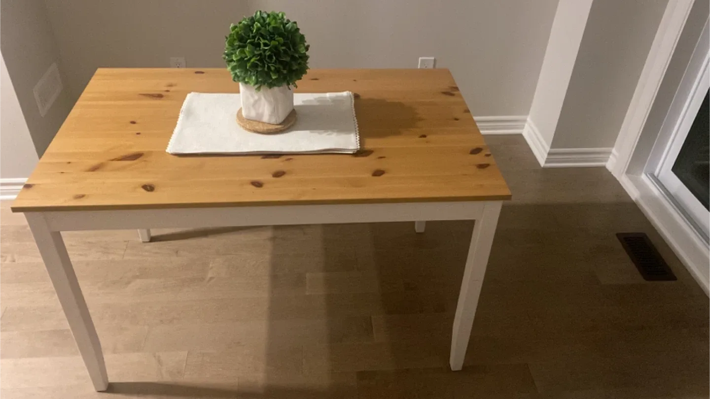 IKEA Table - 118x73.5 cm image indicator(3)