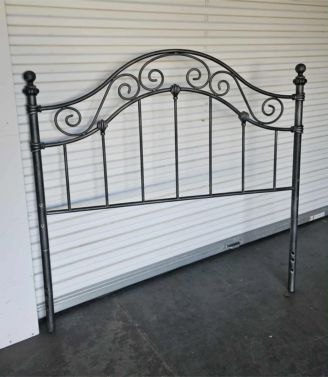 Metal single size head board