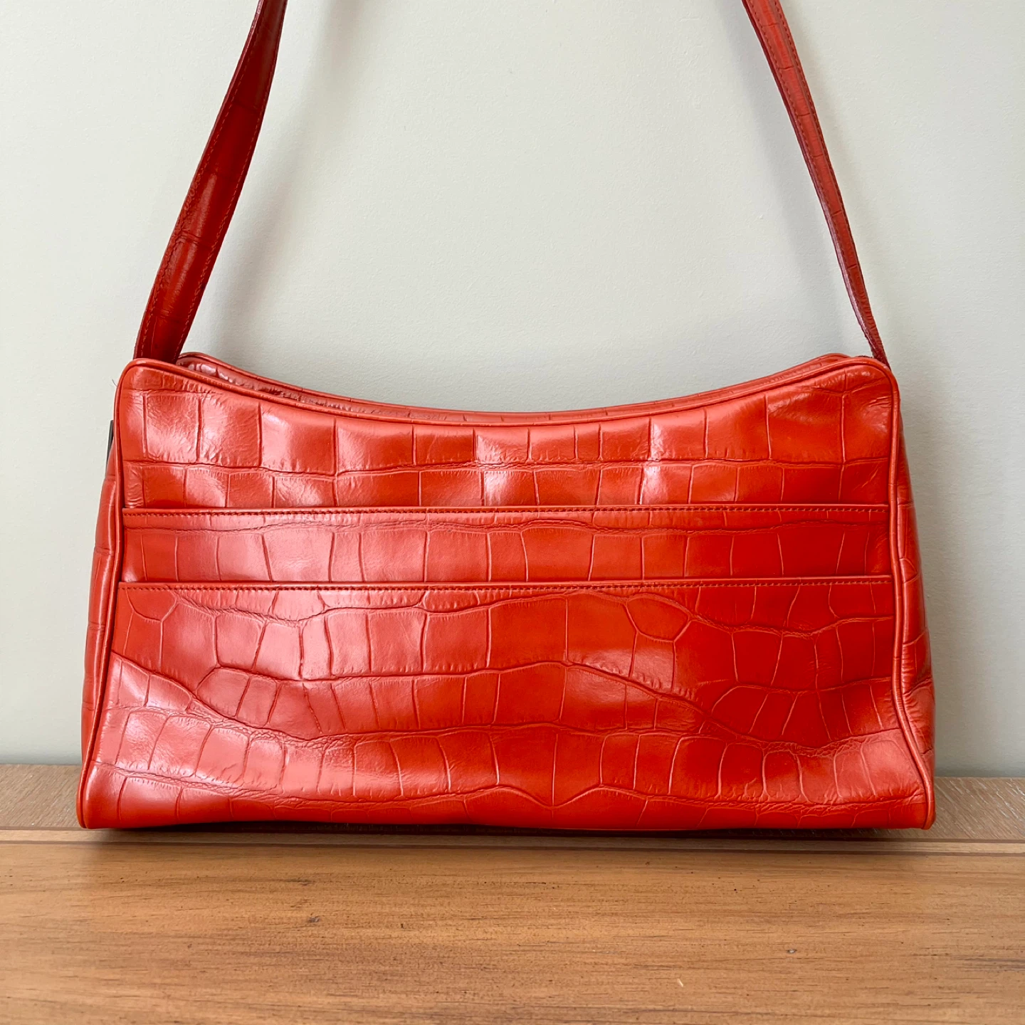 Nina Ricci Red Leather Croc-Embossed Shoulder Bag - photo 2