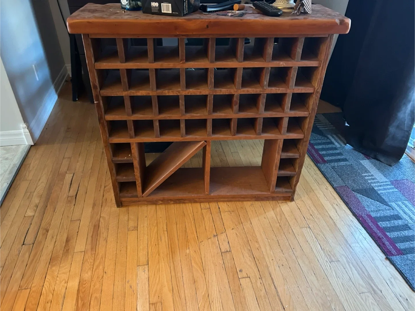 Wooden Wine Rack image indicator(2)