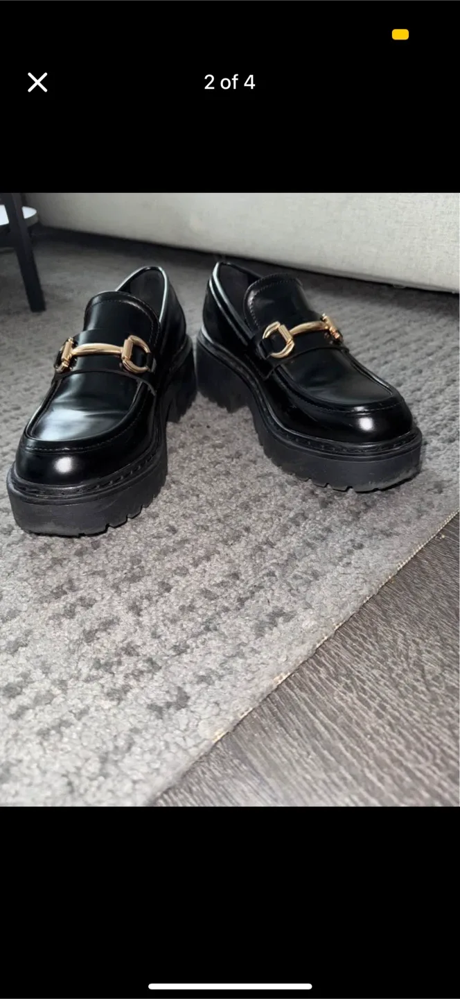 Steve Madden Black Loafers Size 7 image indicator(2)