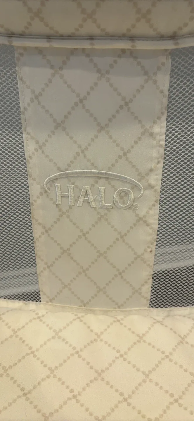 Halo BassiNest Swivel Sleeper image indicator(2)