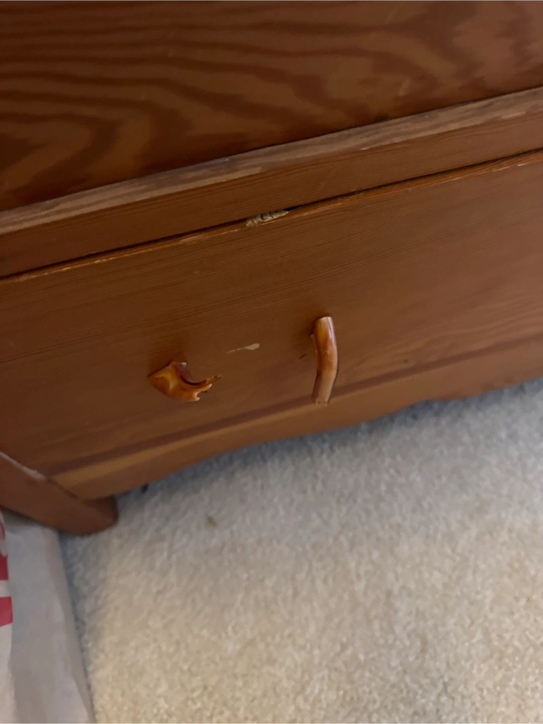 Wooden 3-Drawer Dresser - photo 2