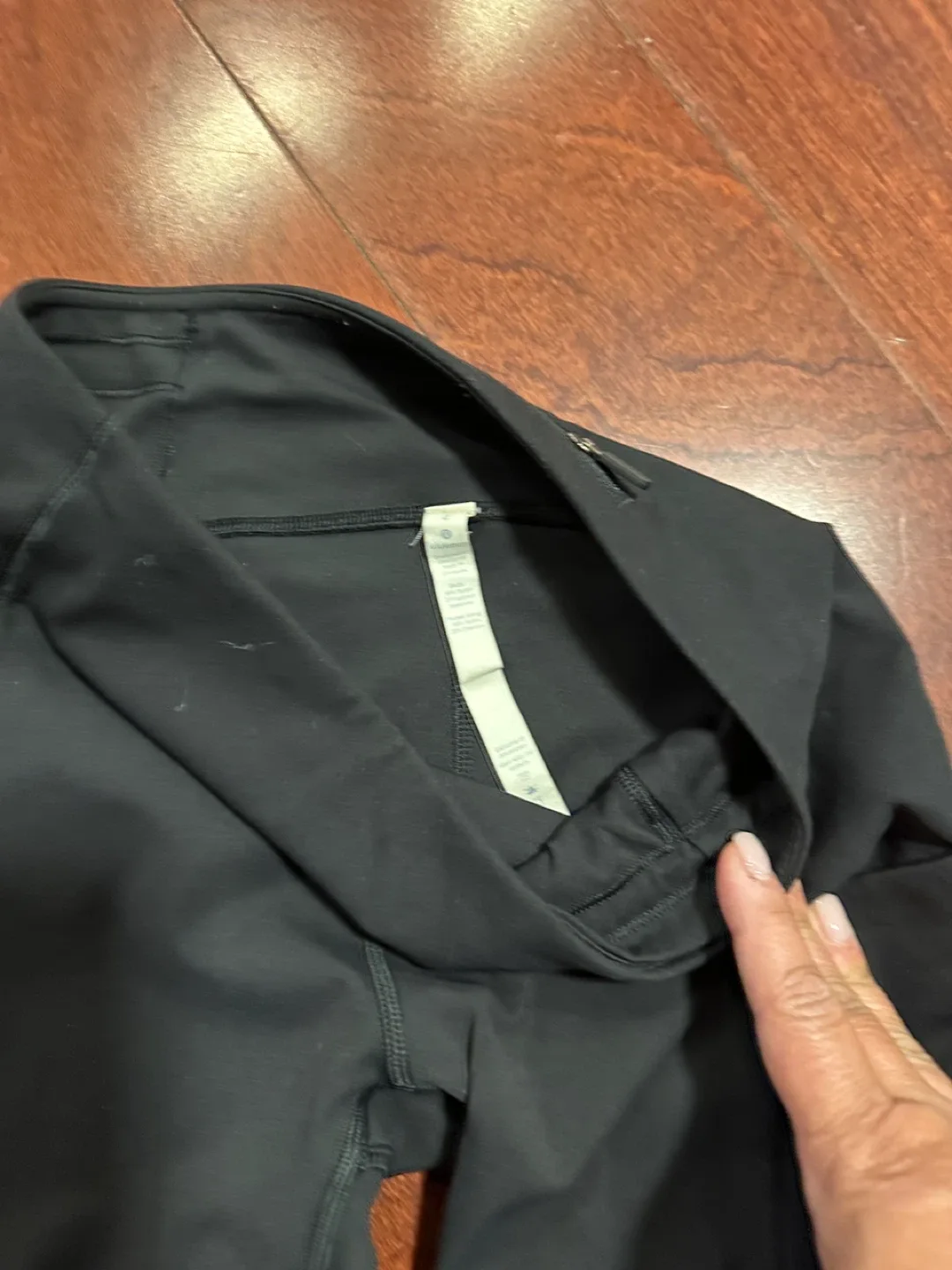 Lululemon Black Leggings image indicator(4)