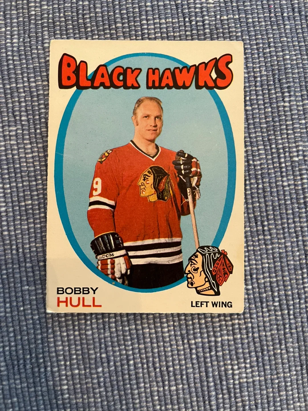 Bobby Hull 1971-72 Topps Hockey Card # 50 Chicago Blackhawks