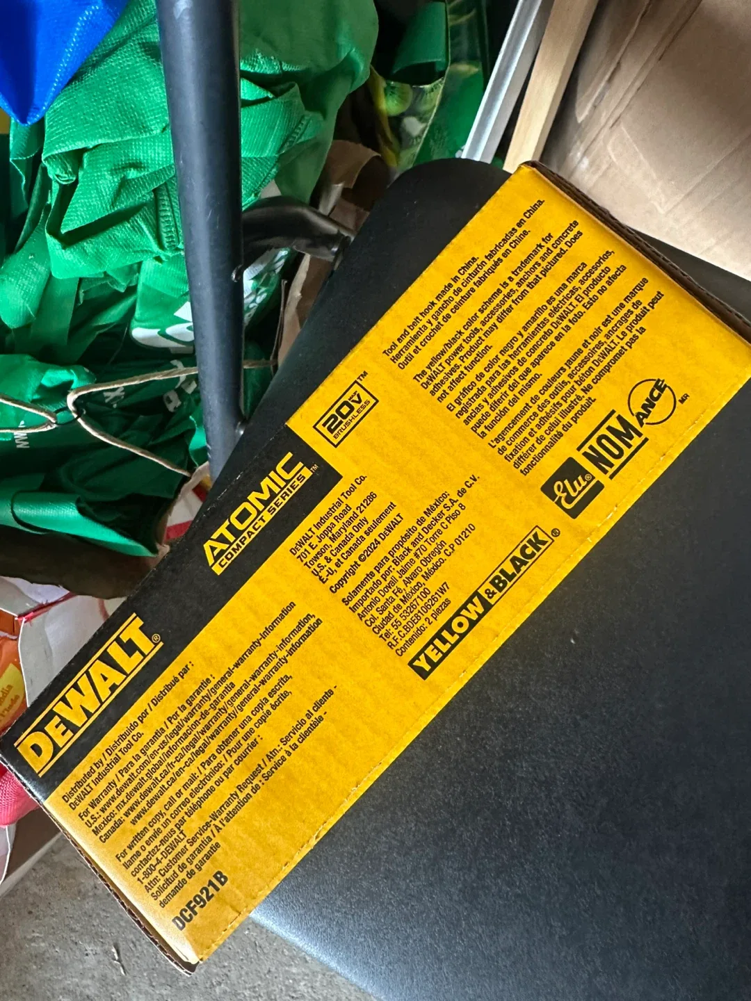 DeWalt Atomic Impact Wrench DCF921B - New in Box! image indicator(3)