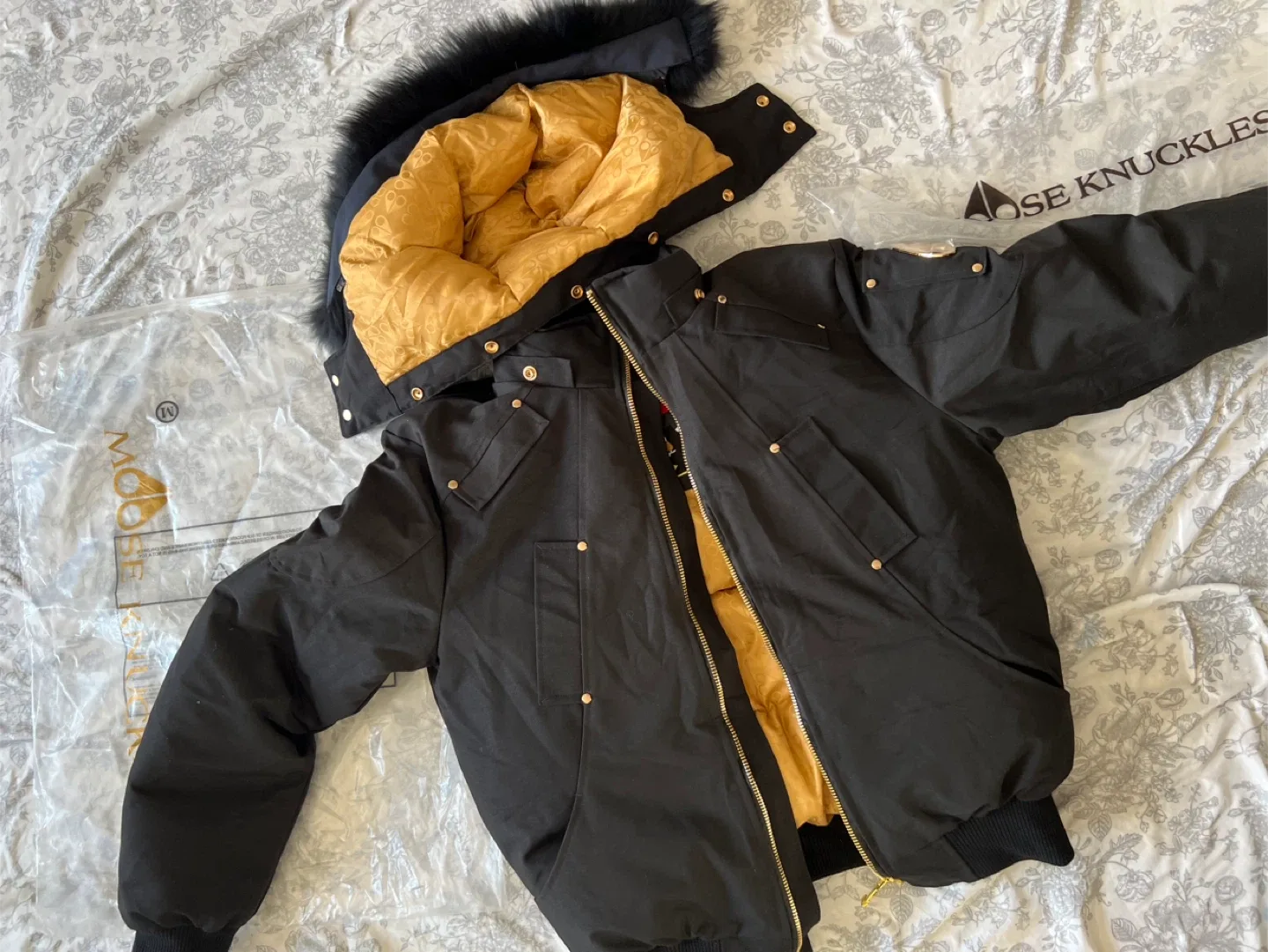 New Moose Knuckles Bomber Jacket - Black image indicator(2)