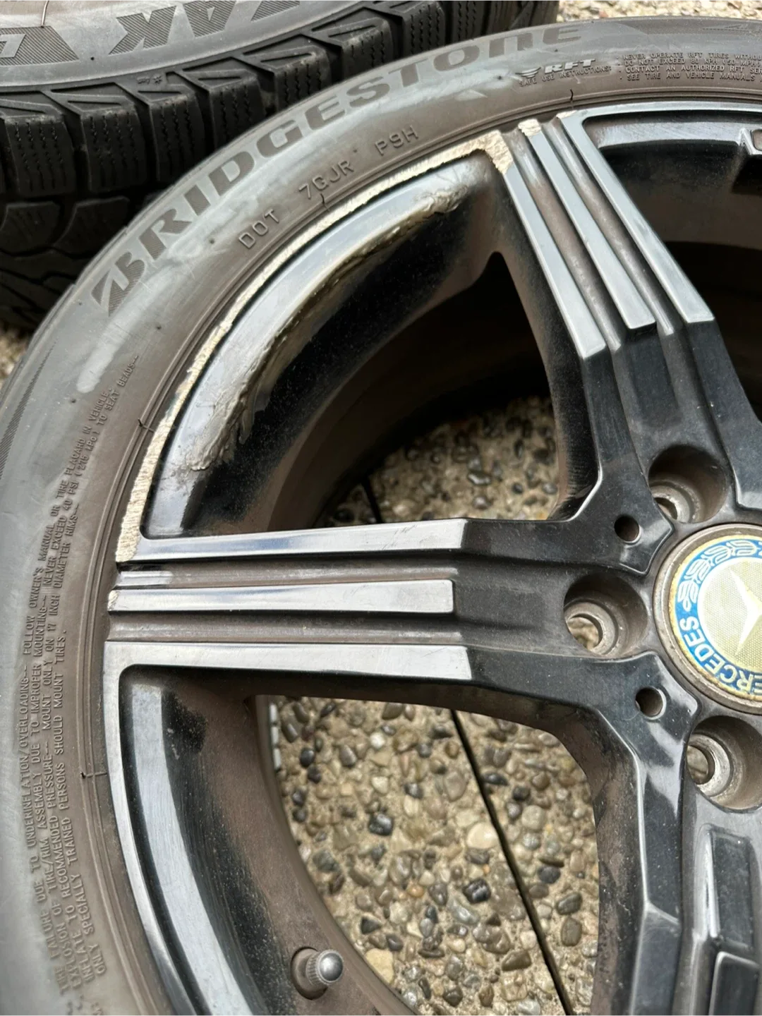 Mercedes-Benz Rims & Bridgestone Tires - Set of 4 image indicator(5)