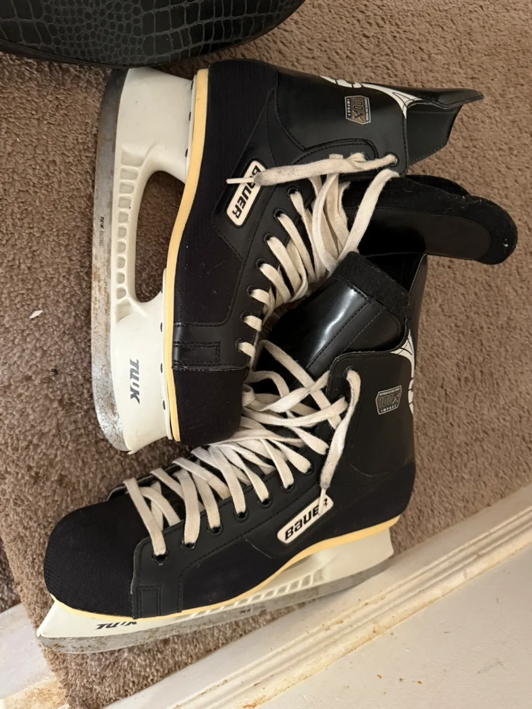 Bauer 100X Hockey Skates image indicator(4)