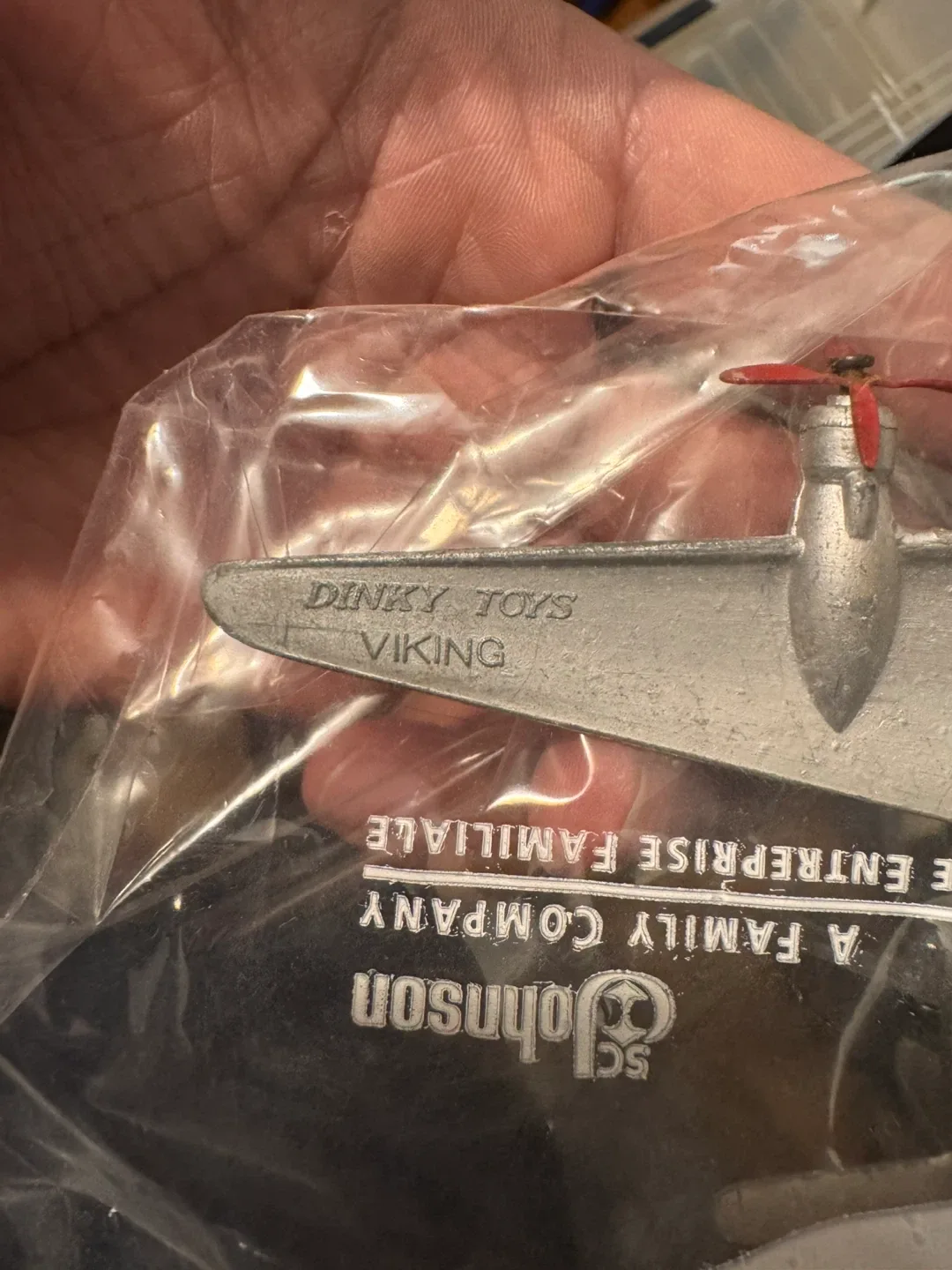 Dinky Toys Viking Airplane image indicator(4)