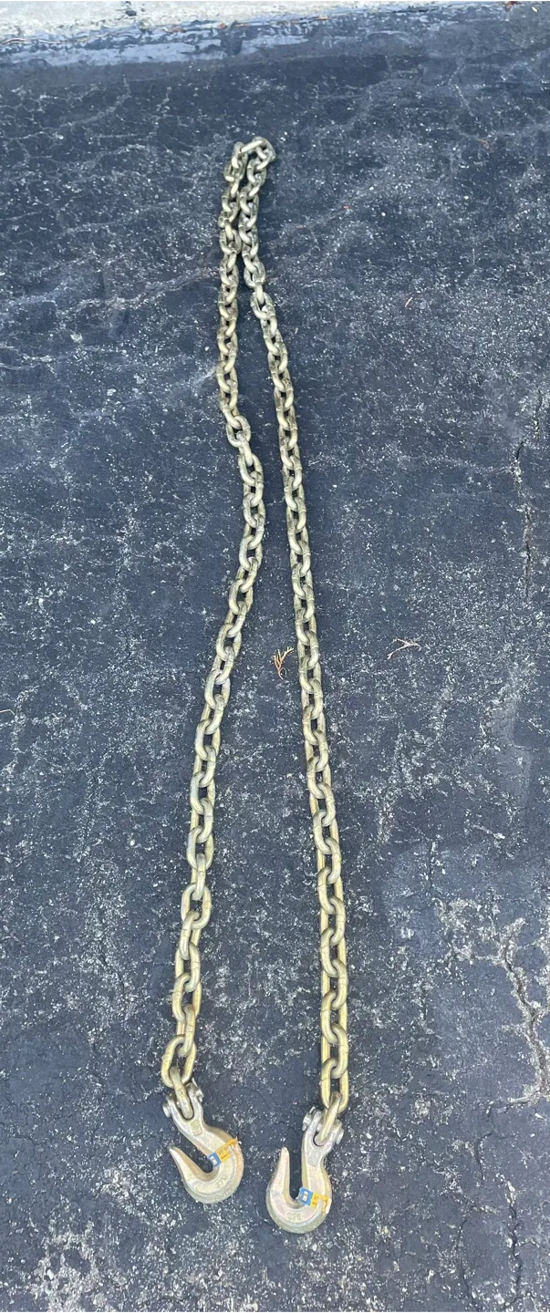 Power Fist 3/8 Towing Hook with Chain