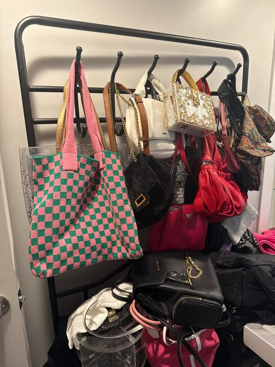 Yard sale image indicator(8)