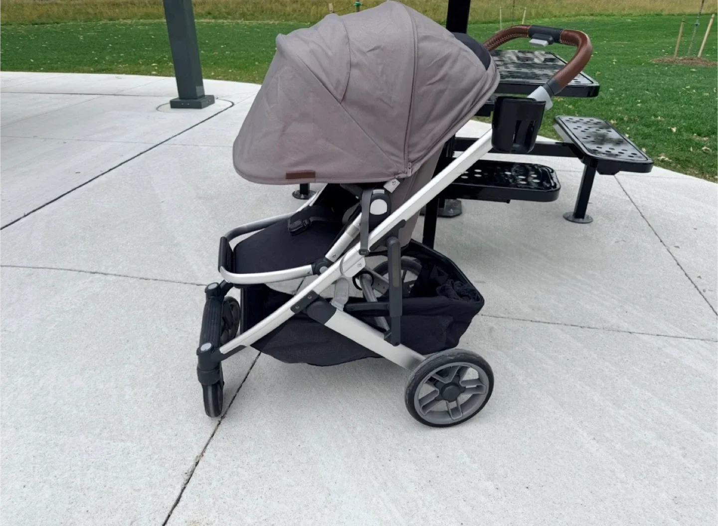 UPPAbaby Cruz V2 Stroller - Like New Condition!
