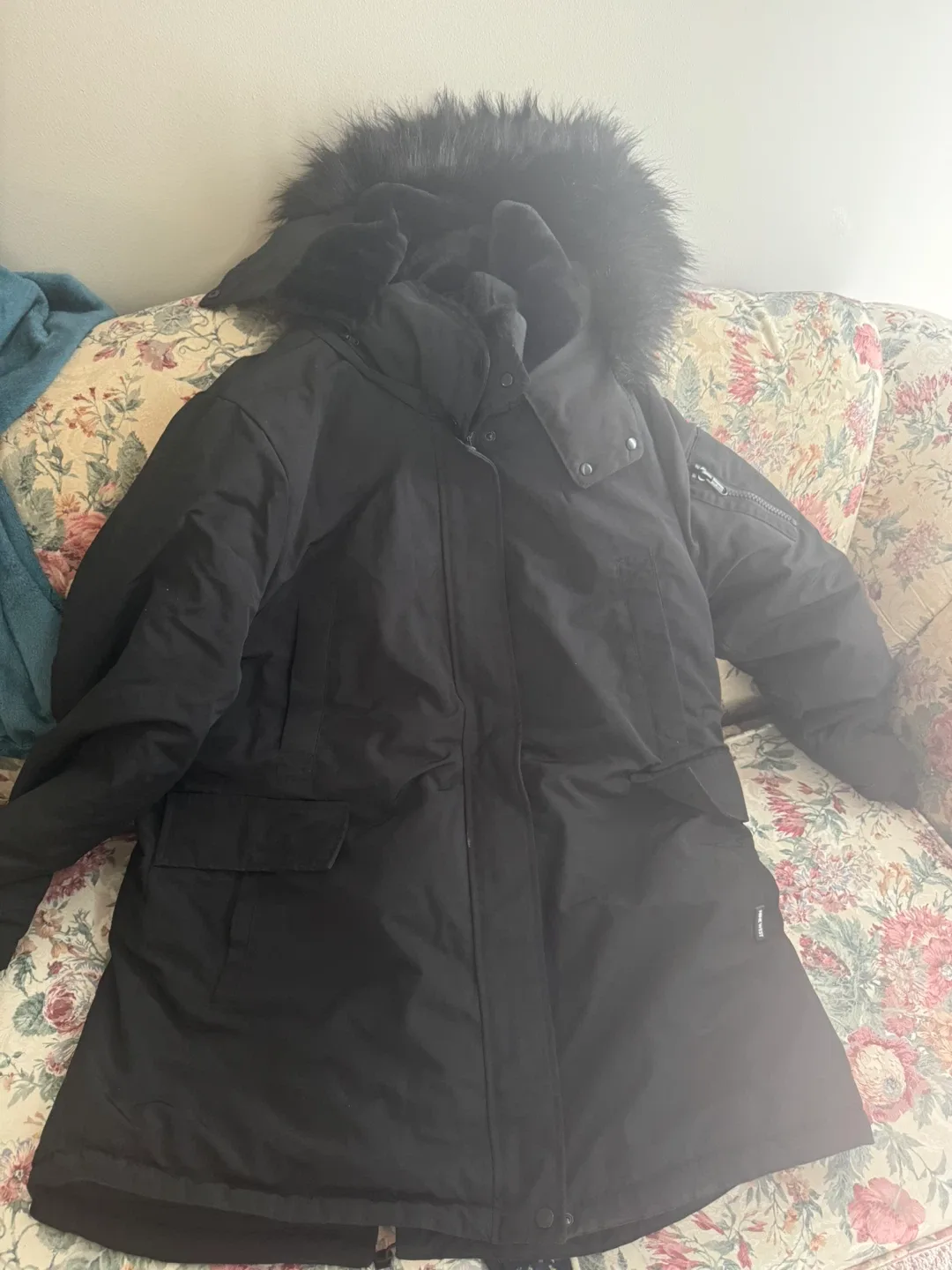 NINE WEST Luxe Winter Parka – Warm, Chic & Ready for -40°C! ❄️🖤