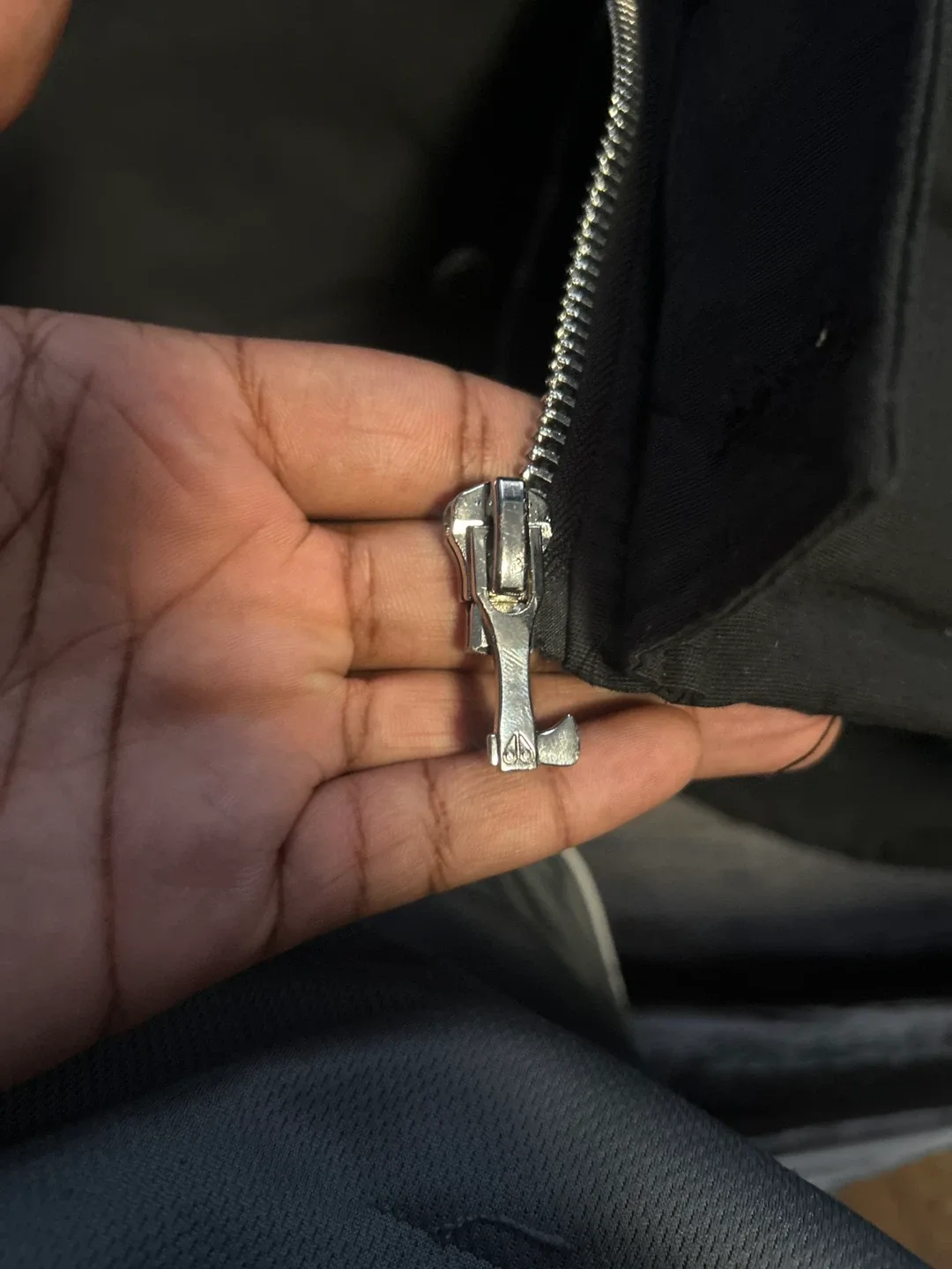 Moose Knuckles Black Down Parka - Size L image indicator(8)