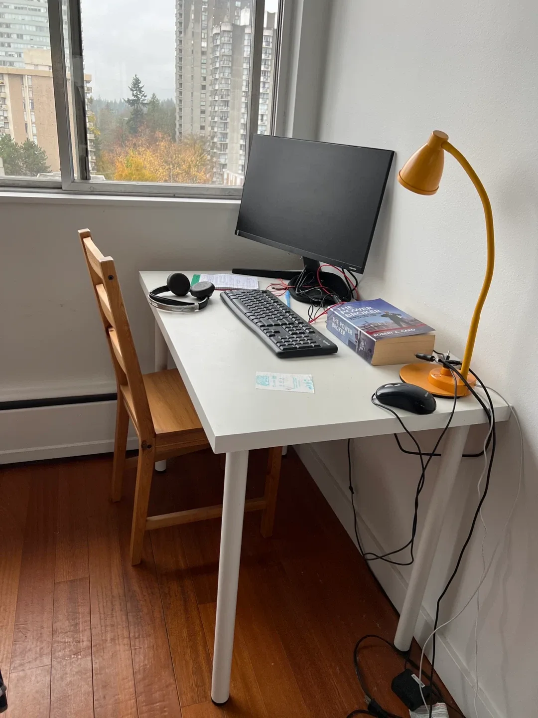 Working desk