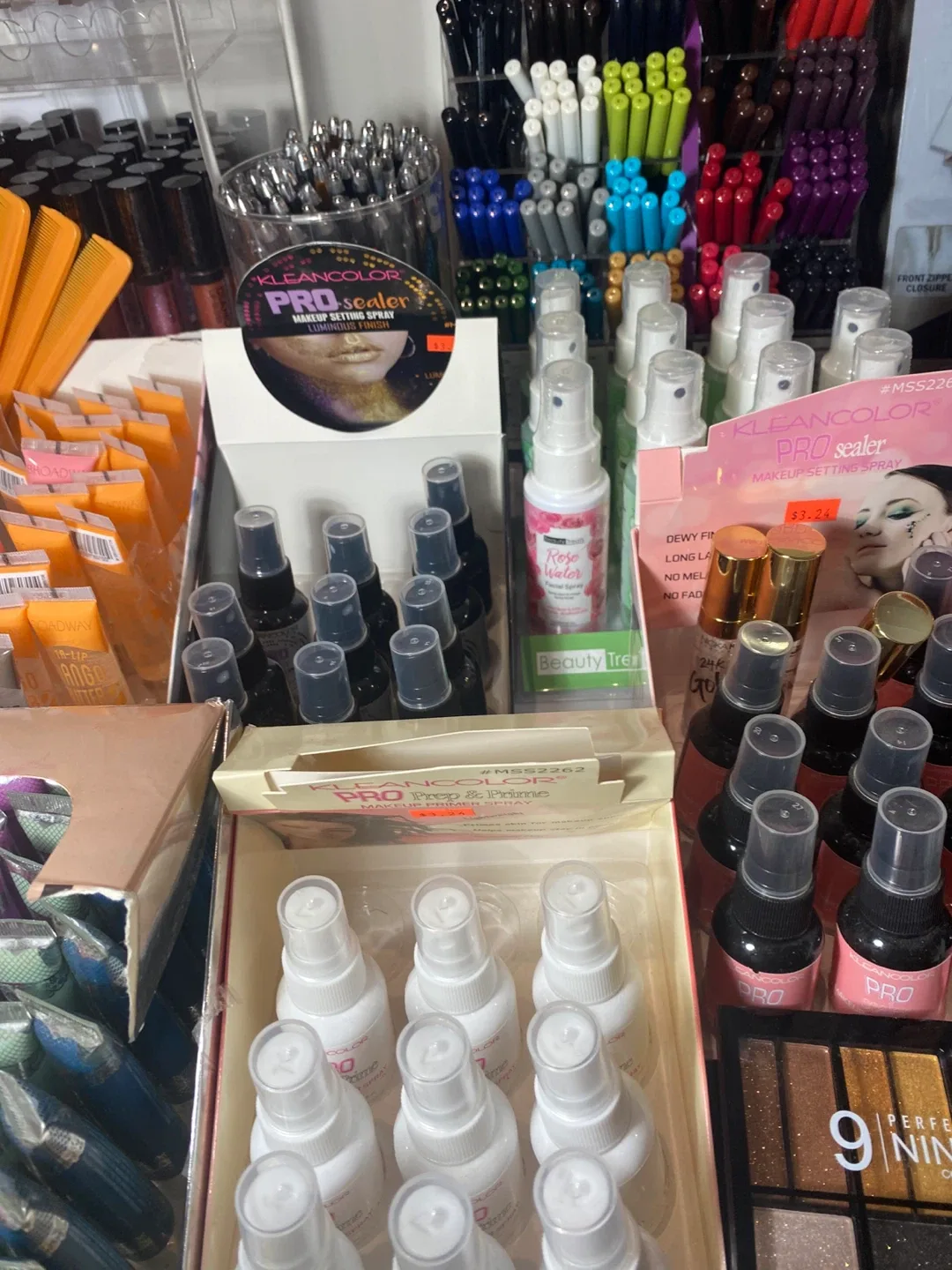 Beauty Supply makeup, hair products, skincare, wigs and weaves image indicator(3)