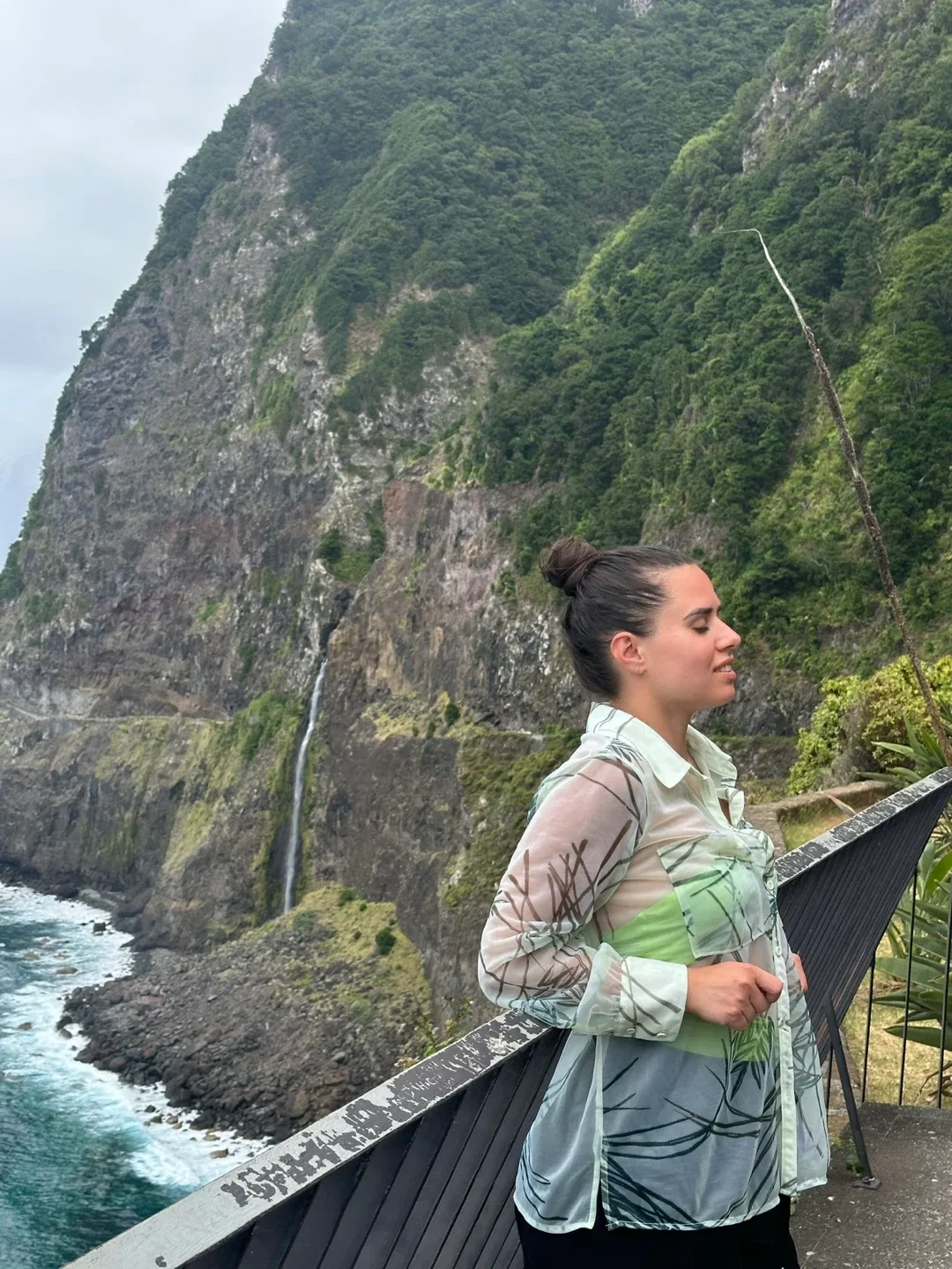 Alfani Women's sheer Button-Down Shirt - Size M