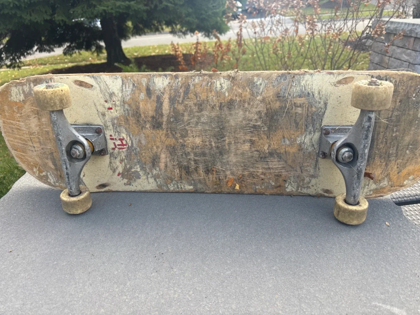 Used Skateboard image indicator(2)