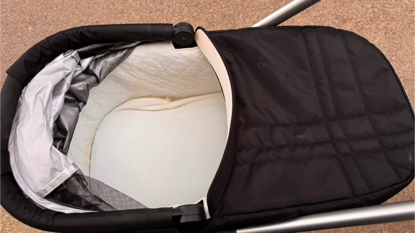 UPPAbaby Bassinet - Black image indicator(2)