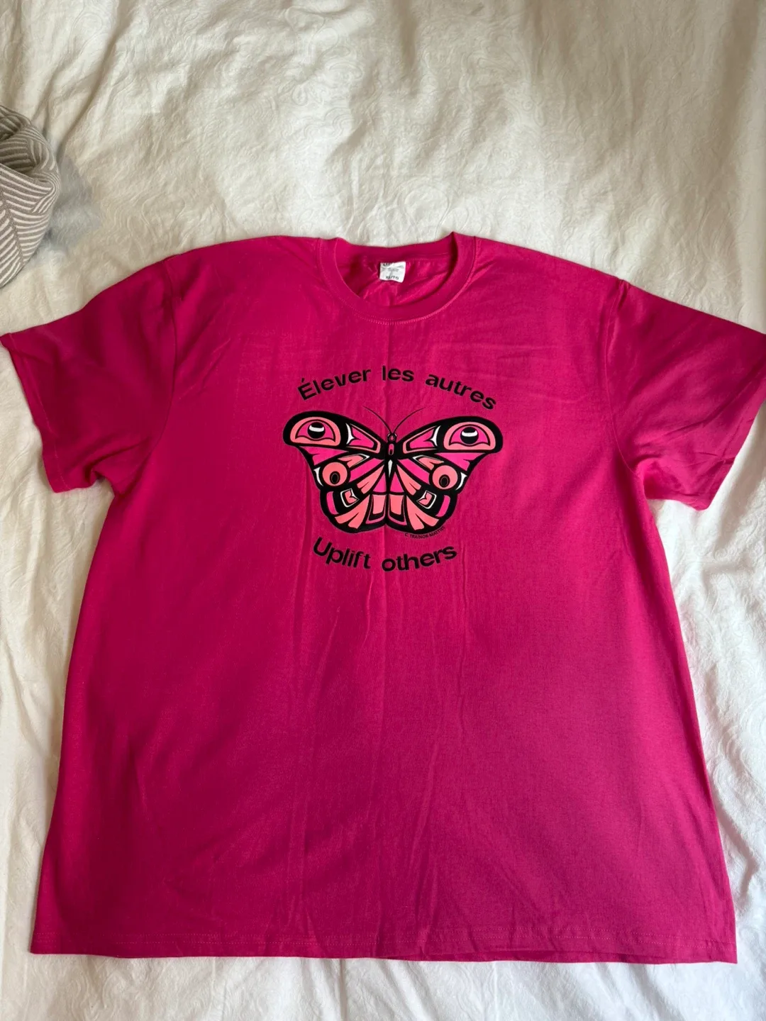 T-shirt with native design, new