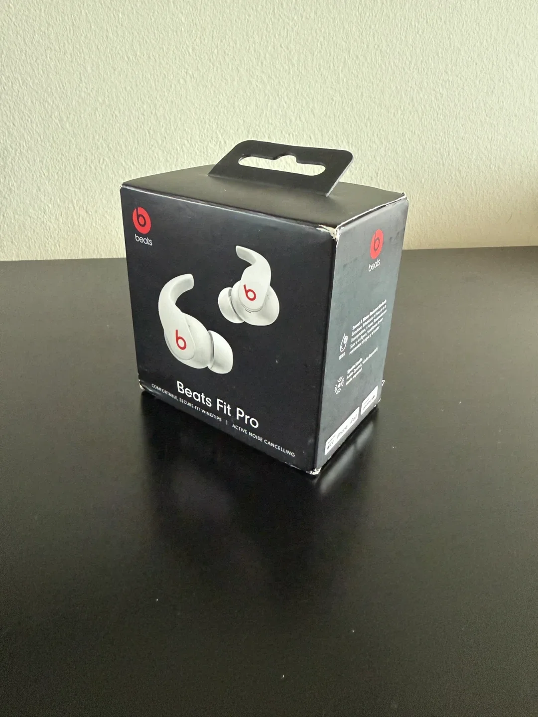 Beats Fit Pro - Active Noise Cancelling