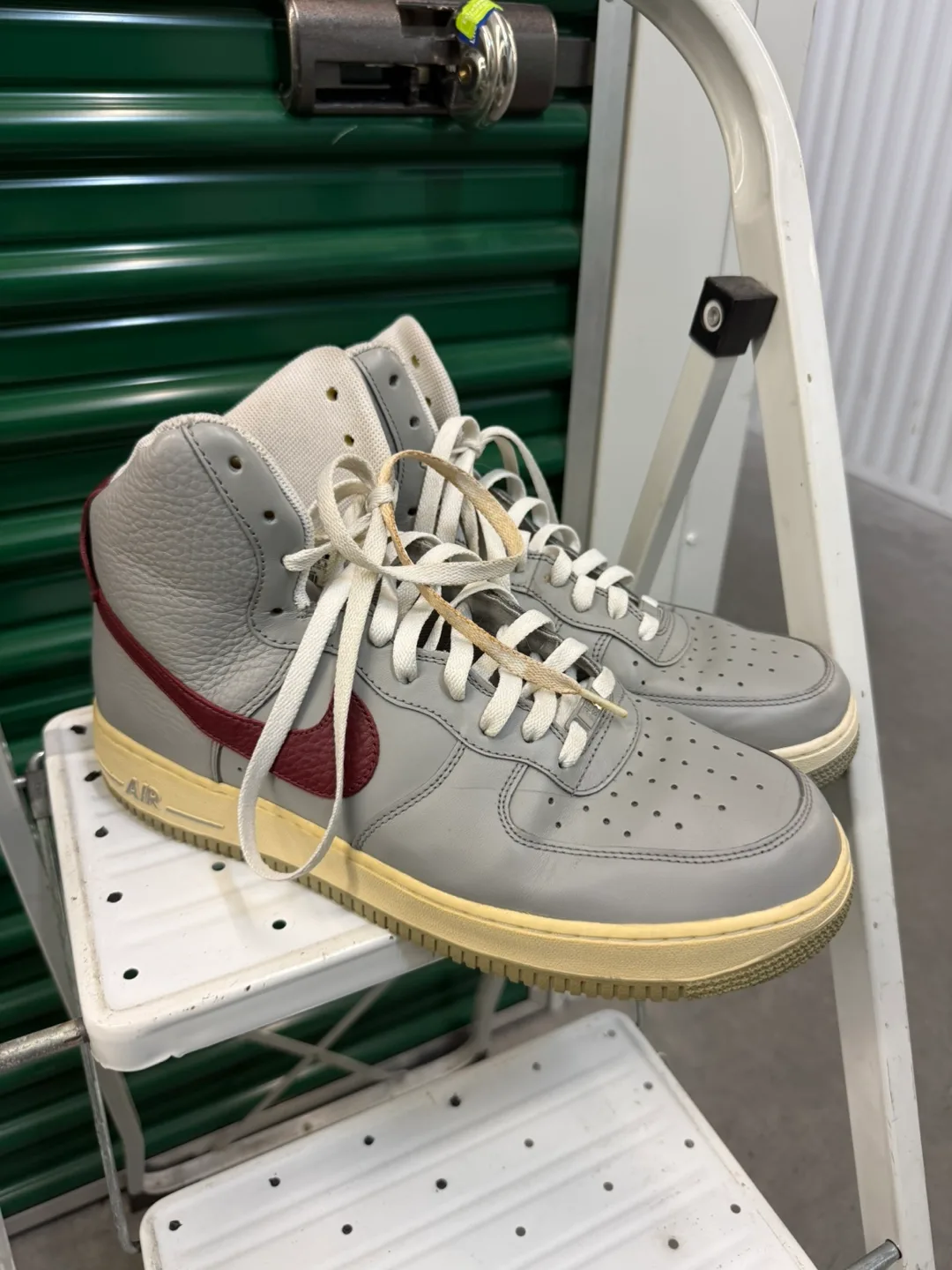 Nike Air Force 1 High '07 Shoes - Size 11.5 image indicator(2)