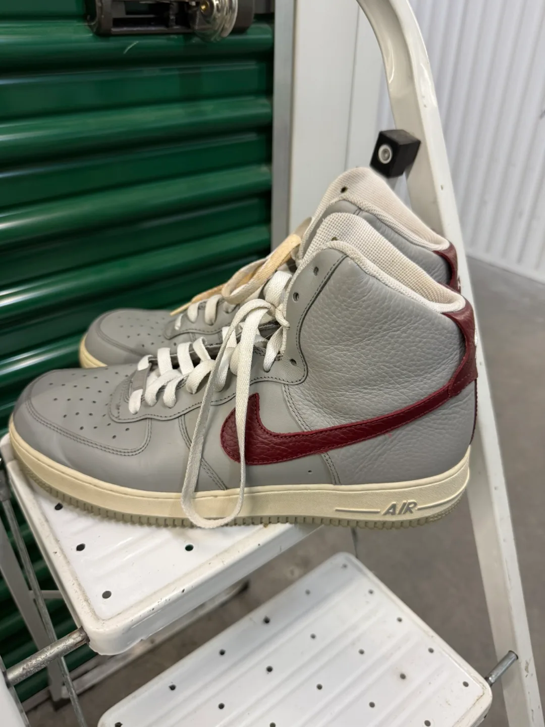 Nike Air Force 1 High '07 Shoes - Size 11.5 image indicator(4)