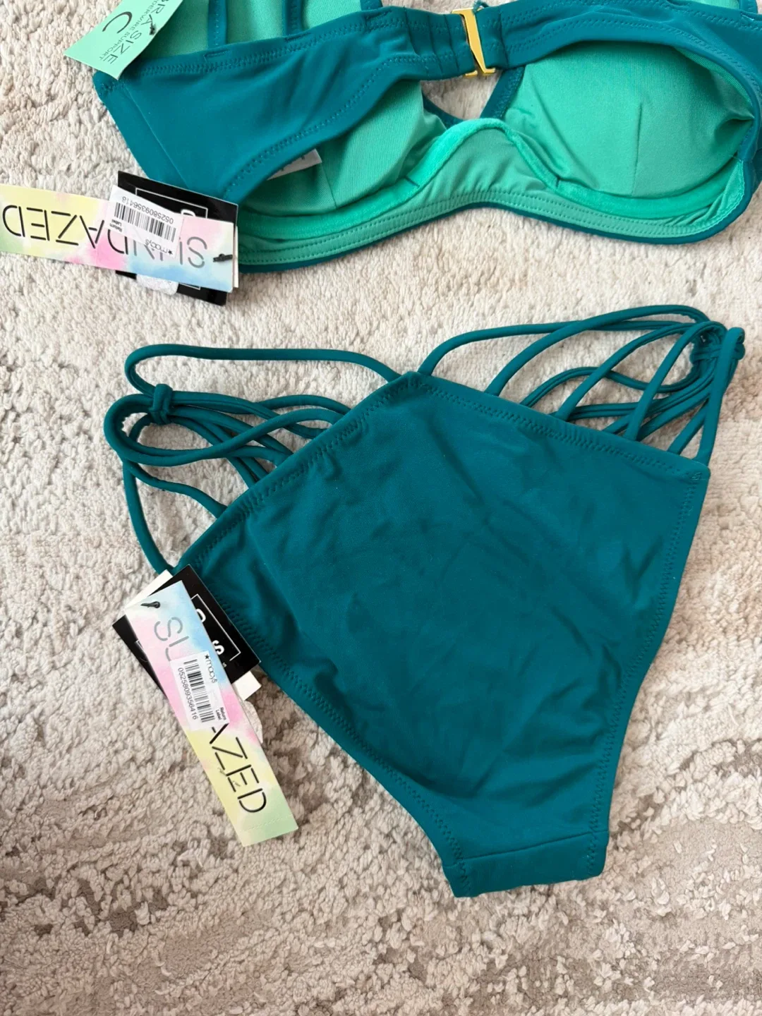 New Sun Dazed Bikini Set - Size 32 C/medium bottom image indicator(3)