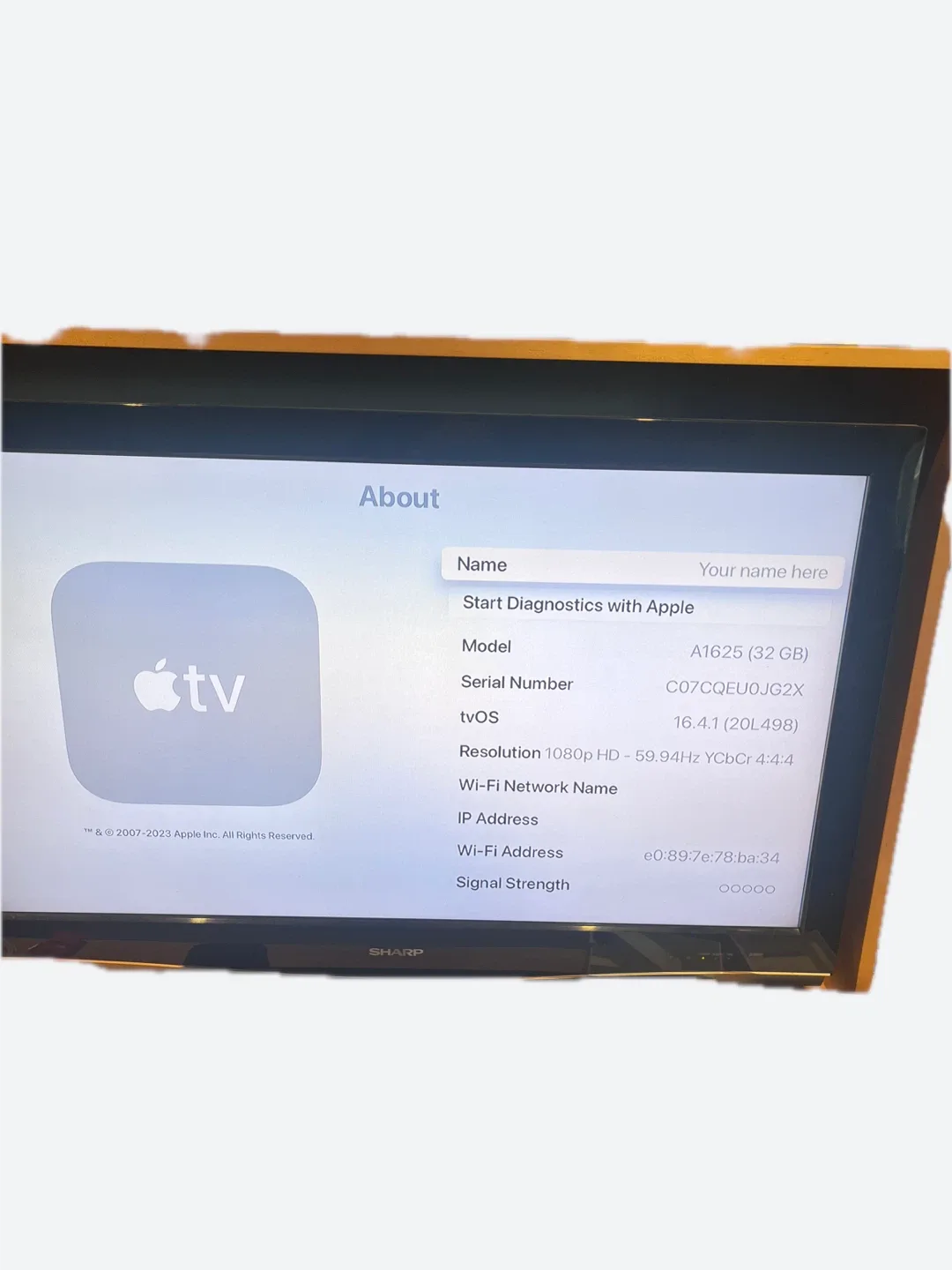 Apple TV HD (4th Generation) 32GB (A1625) with Box & Accessories image indicator(5)