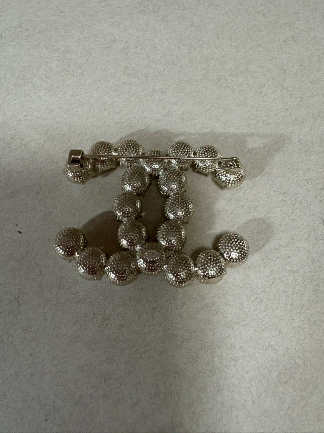 Brooch image indicator(2)