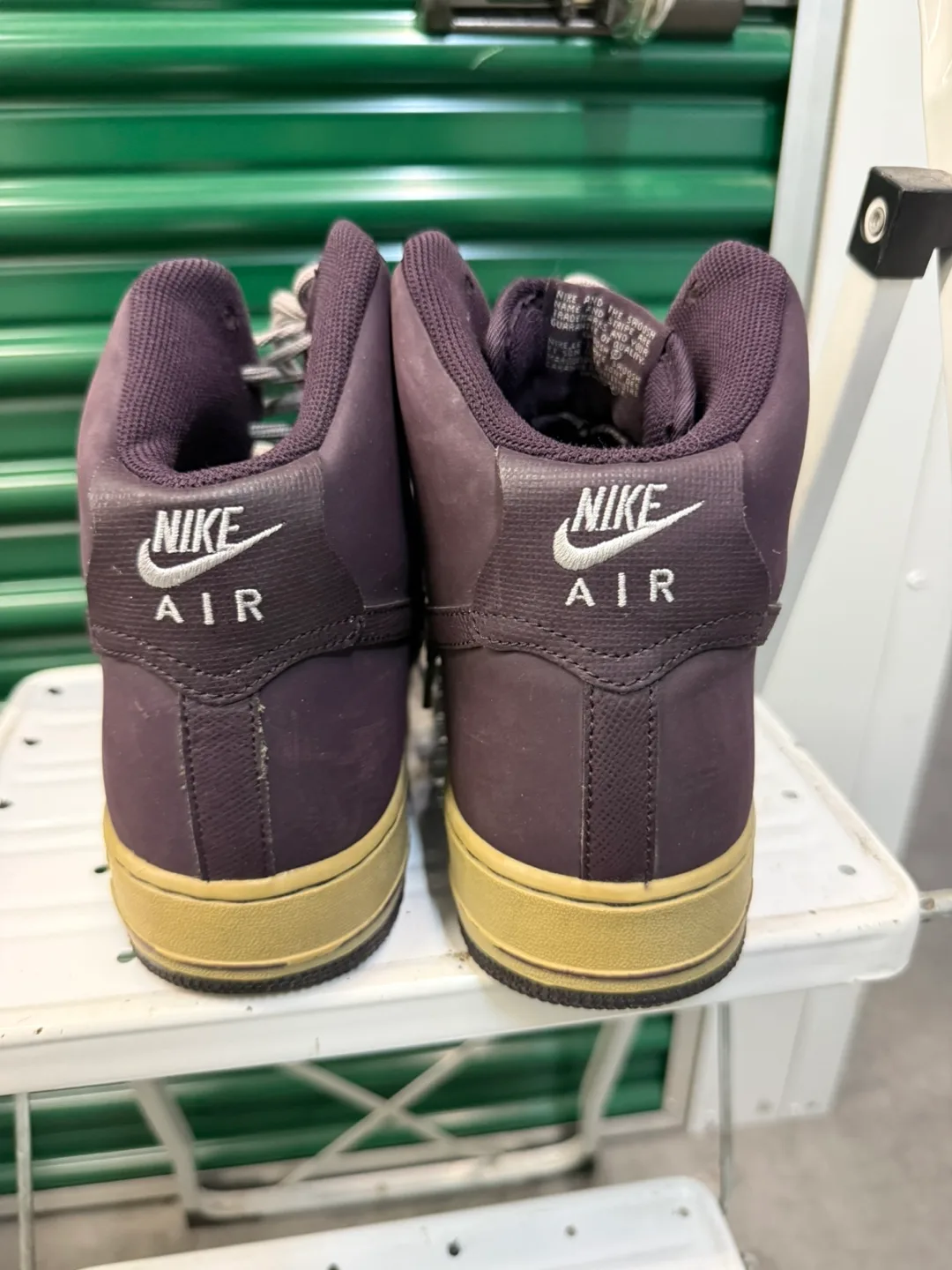 Nike Air Force 1 High Top Sneakers - MENS 11.5 image indicator(4)